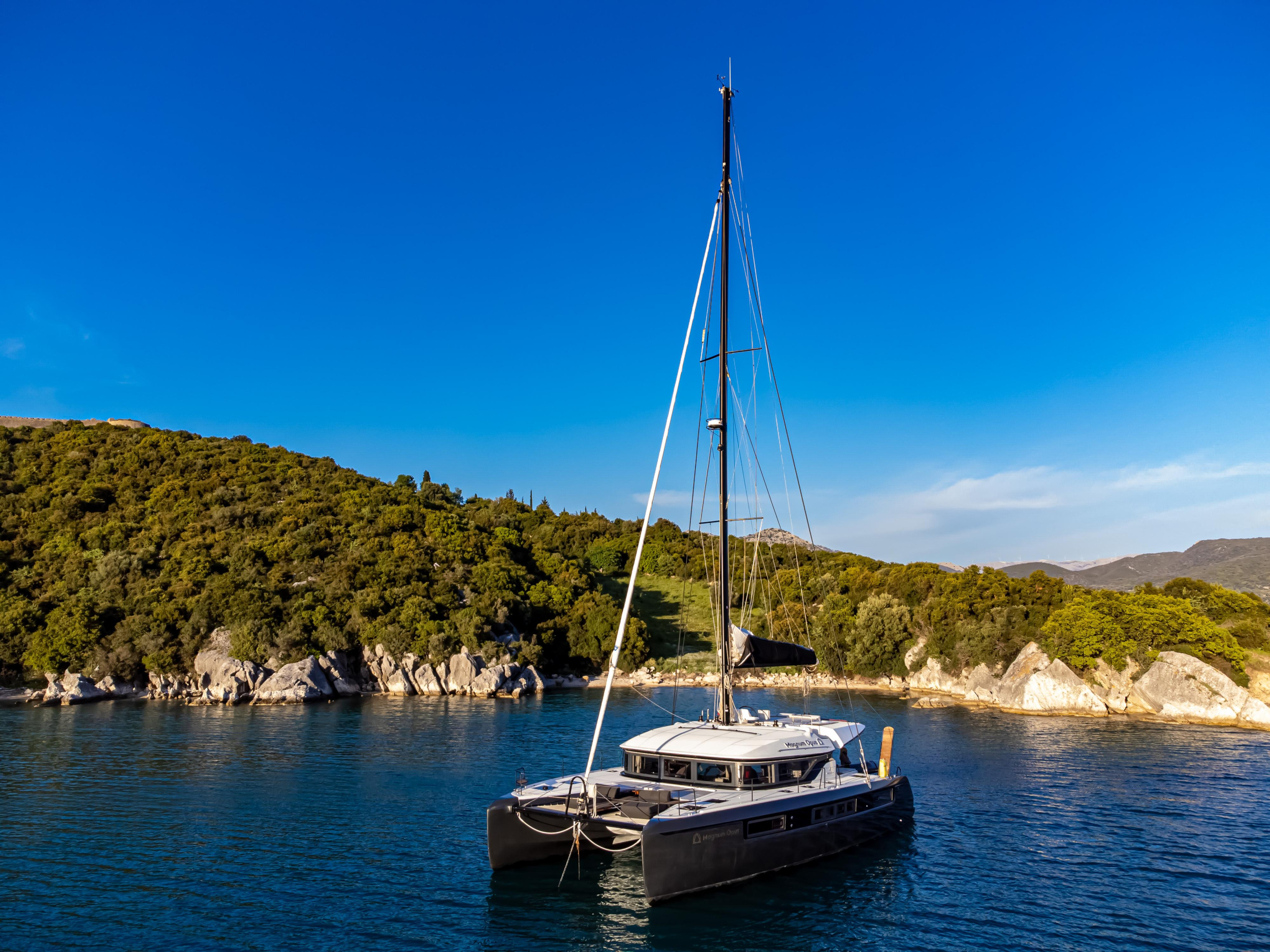 Lagoon 50 — photo 25