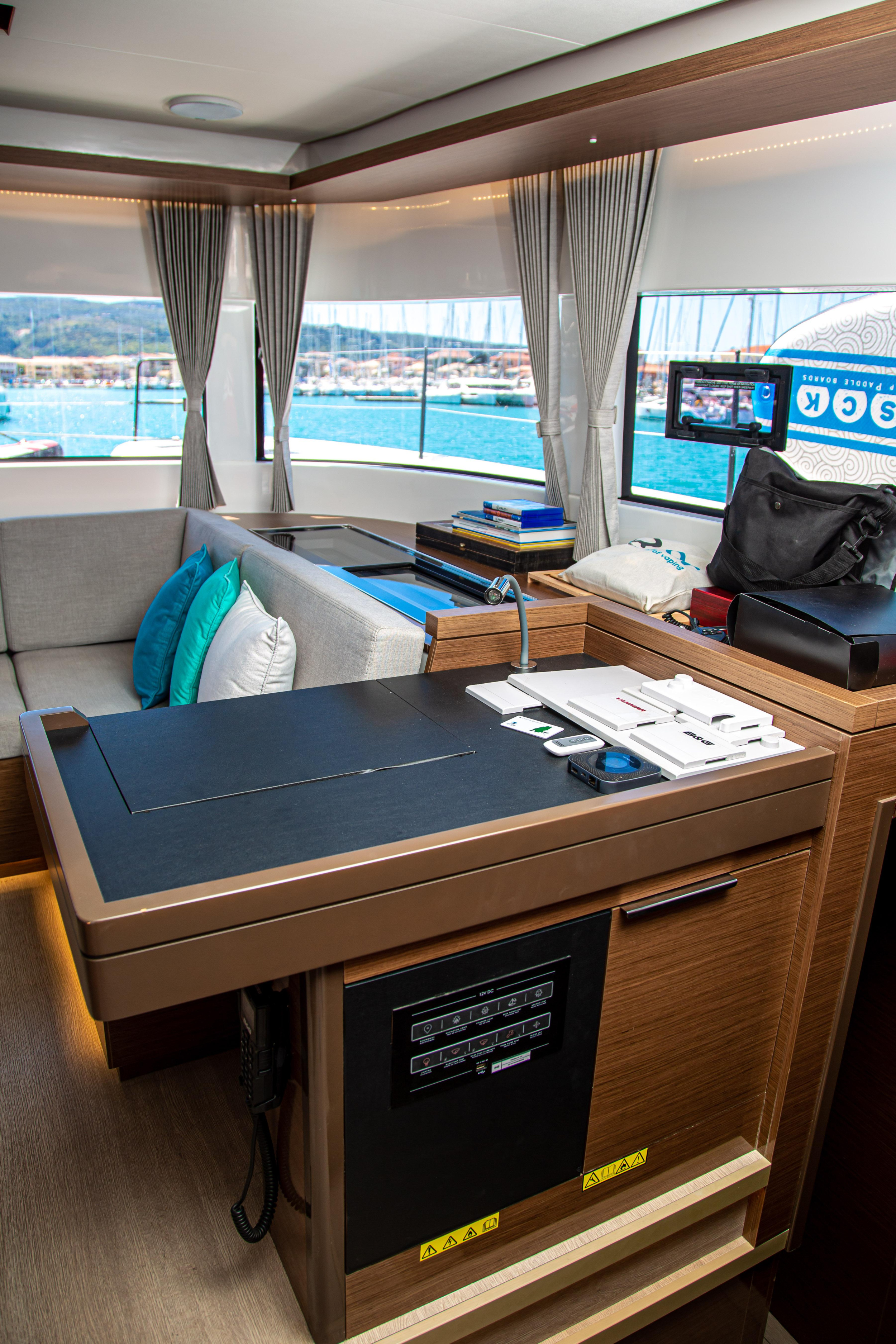 Lagoon 50 — photo 35