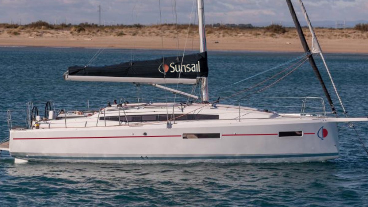 Sun Odyssey 380 — photo 4