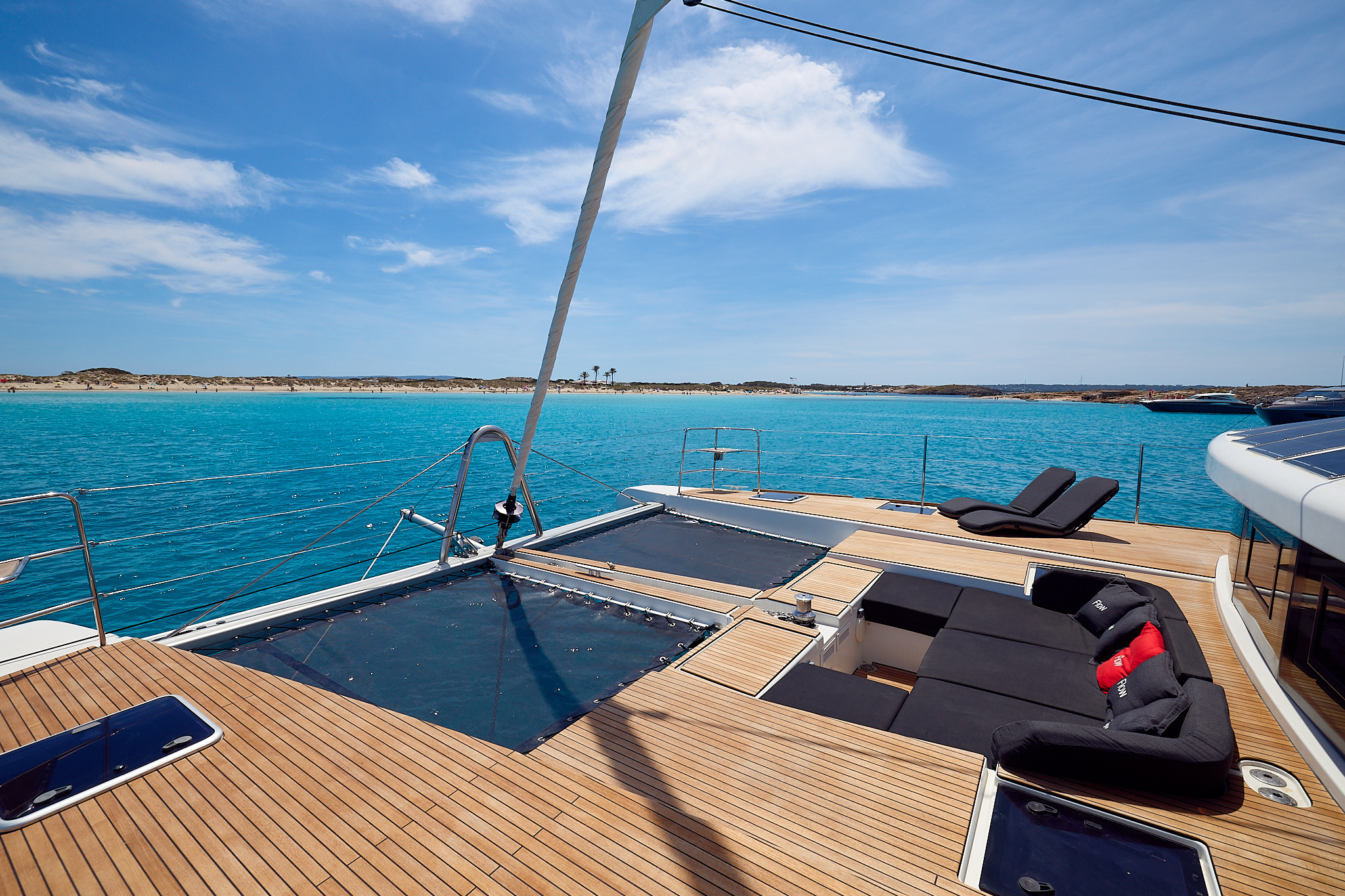 Lagoon 52 — photo 14