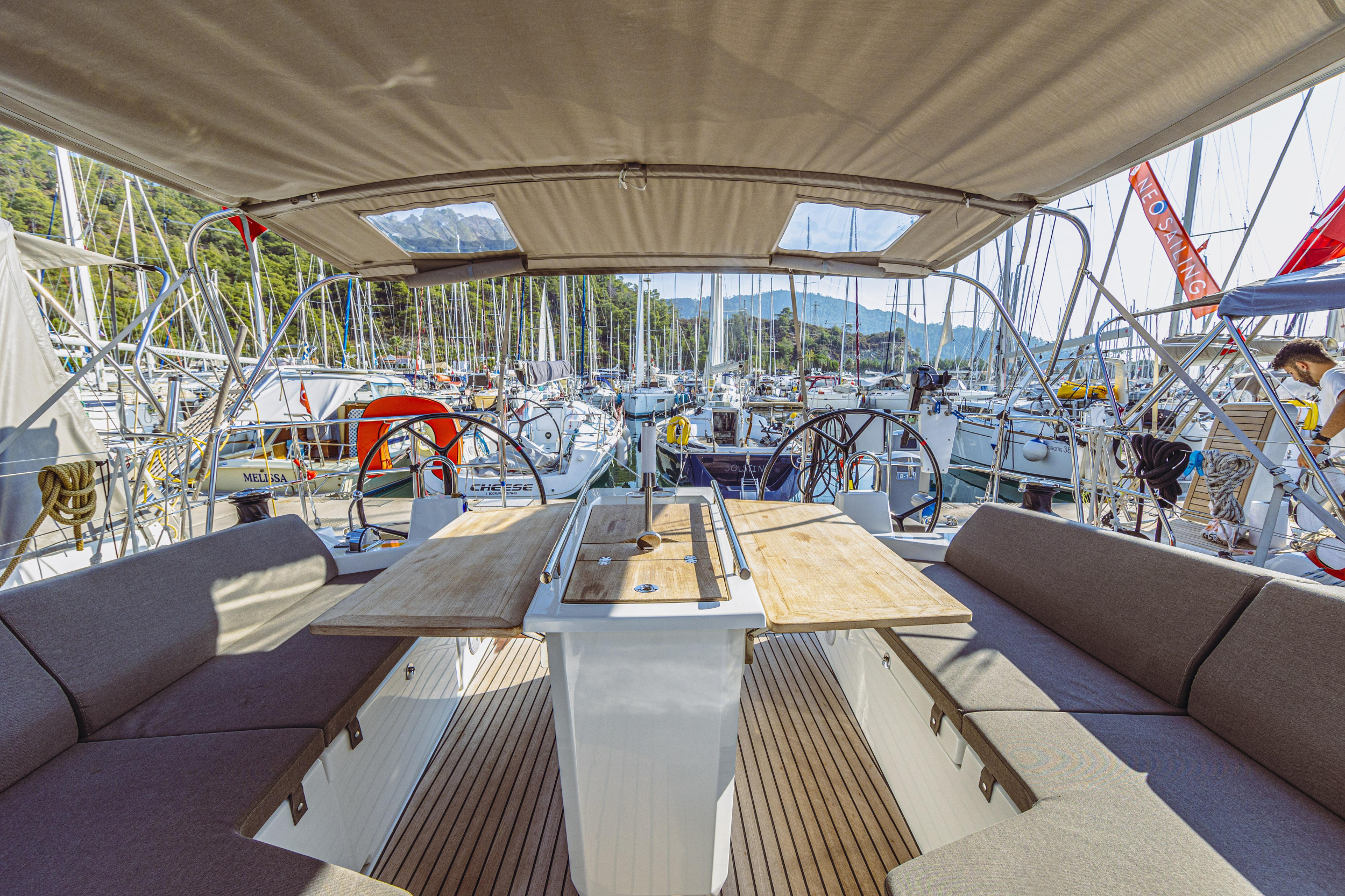 Oceanis 40.1 — photo 7