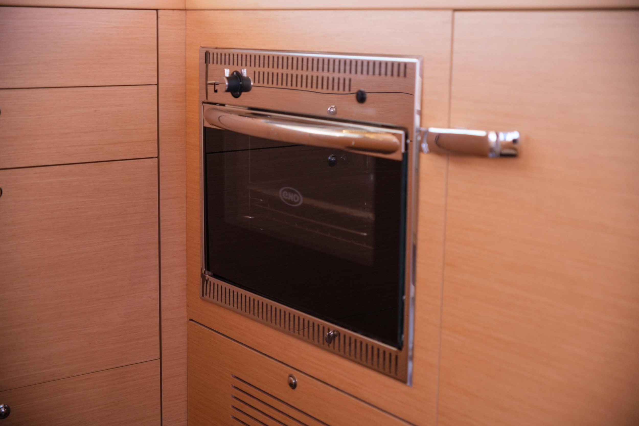 Lagoon 450F — photo 23