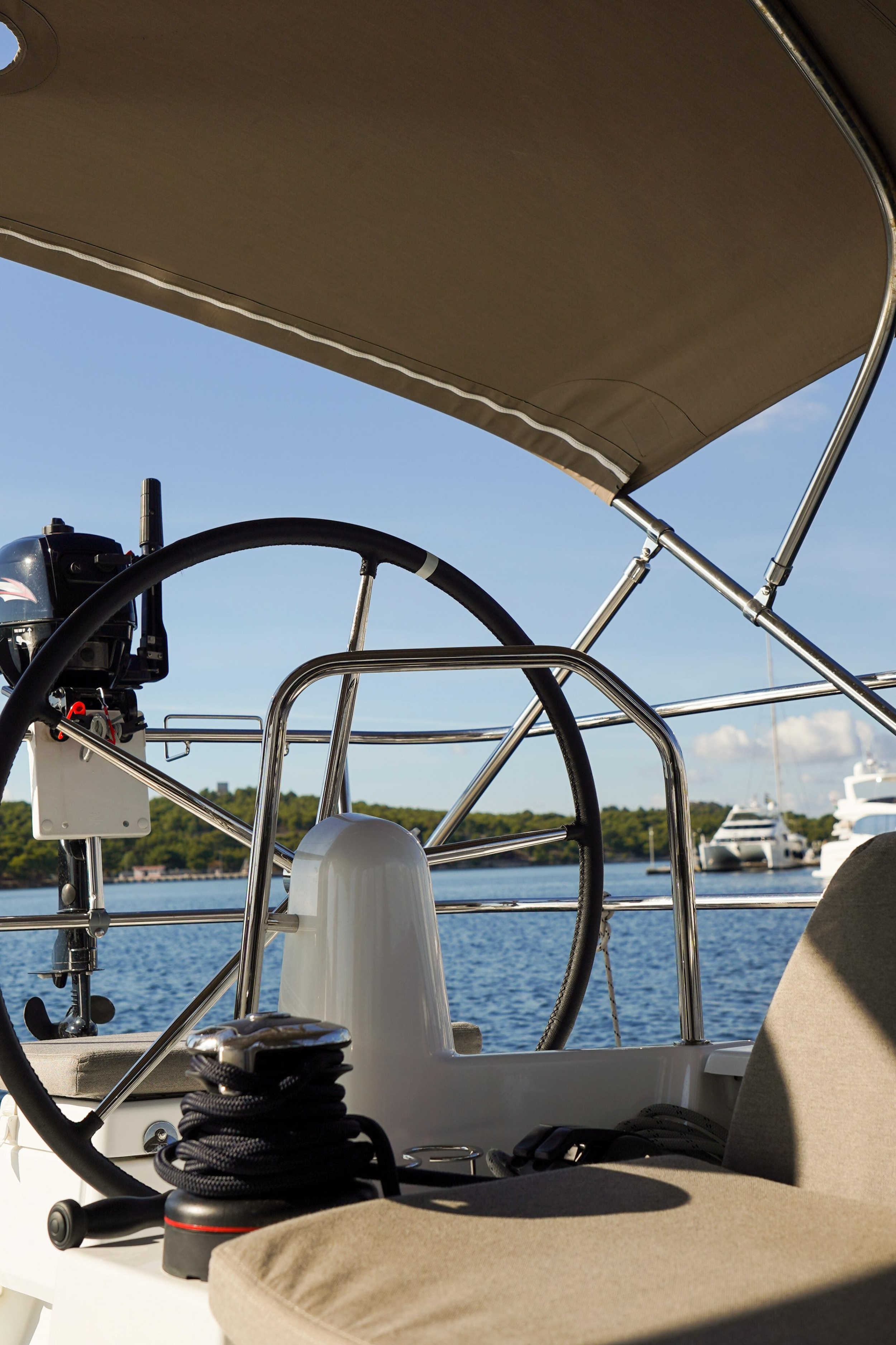 Sun Odyssey 410 — photo 6