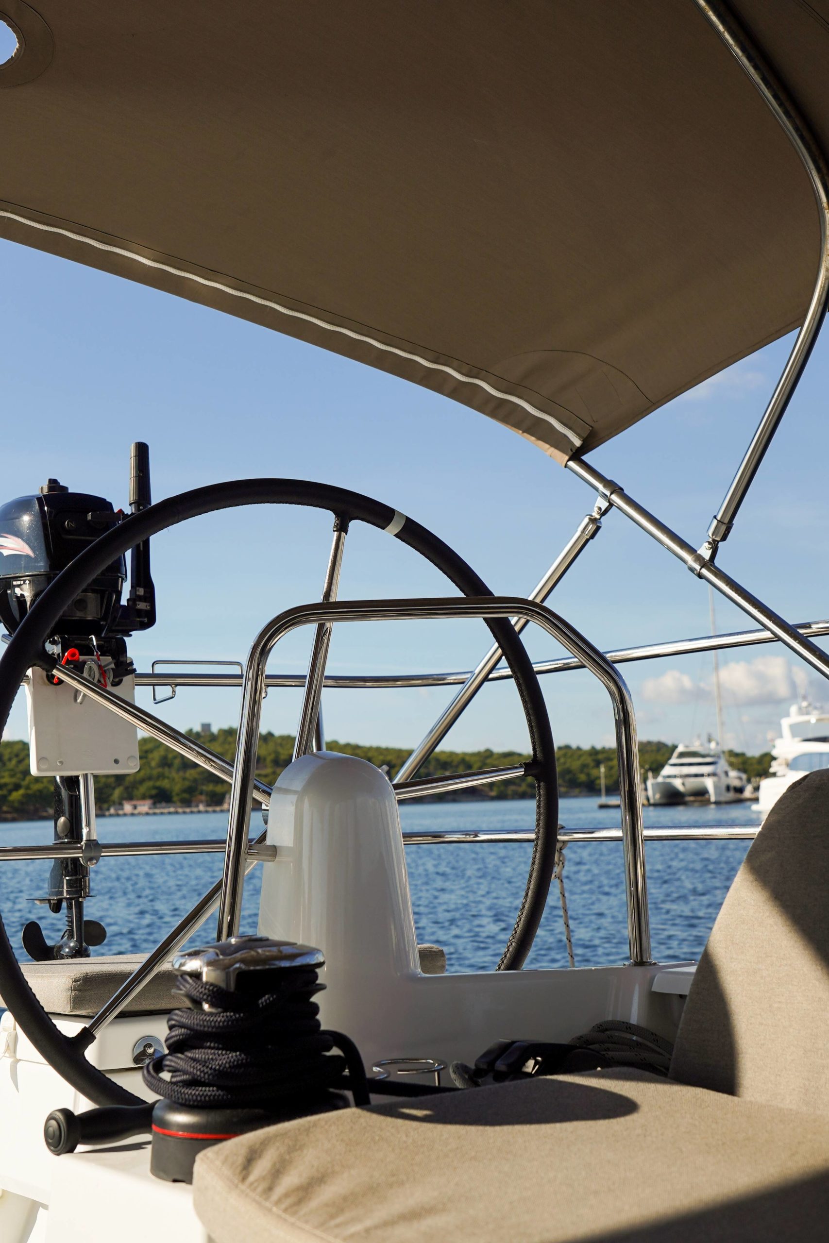 Sun Odyssey 440 — photo 4