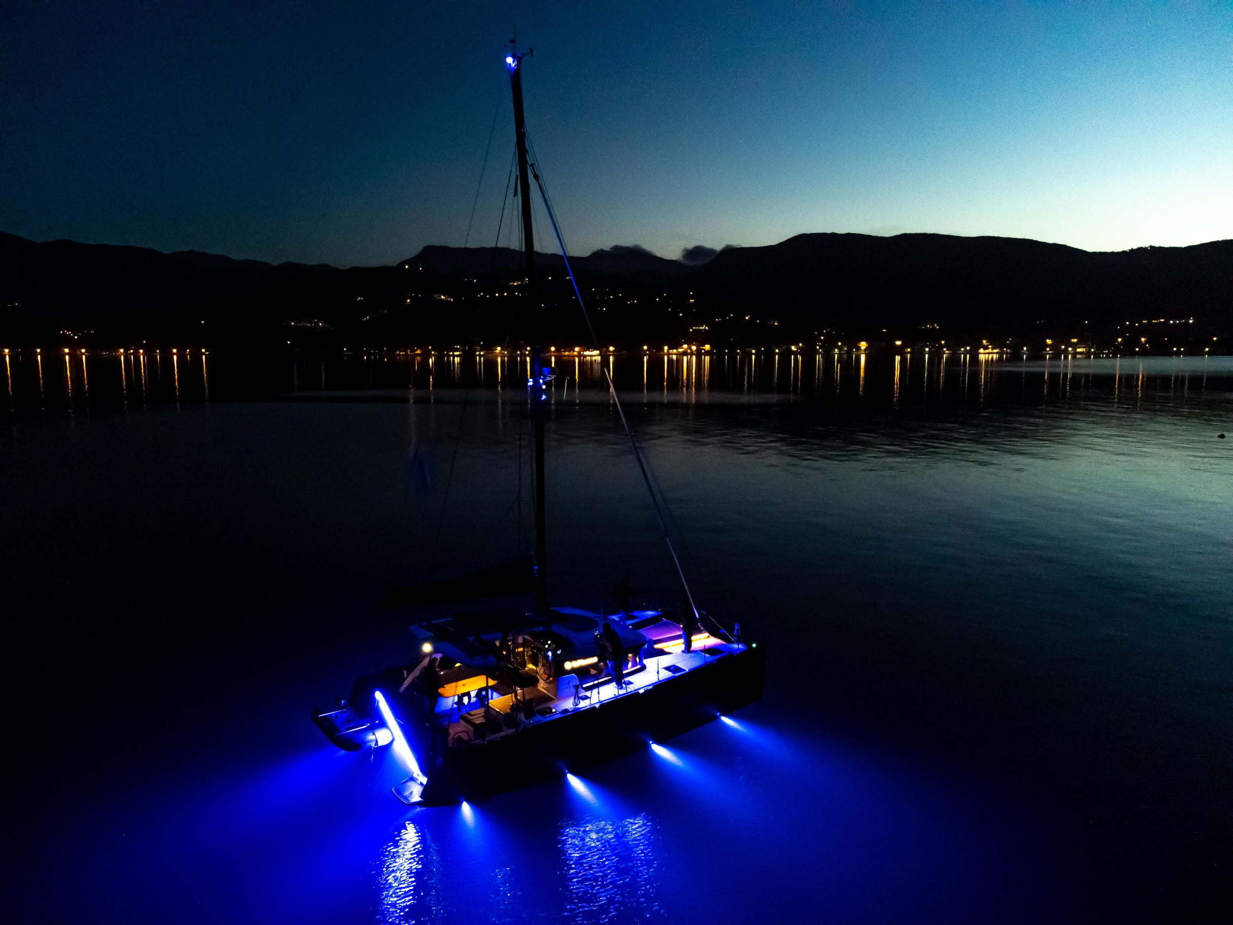 Lagoon 40 — photo 20
