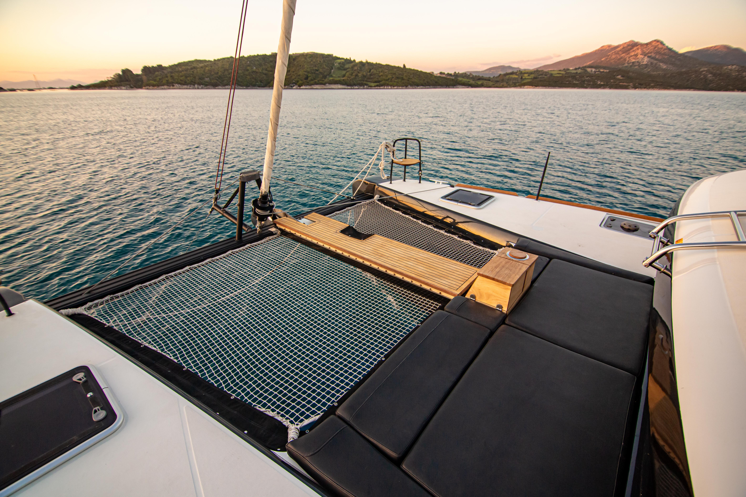 Lagoon 40 — photo 32