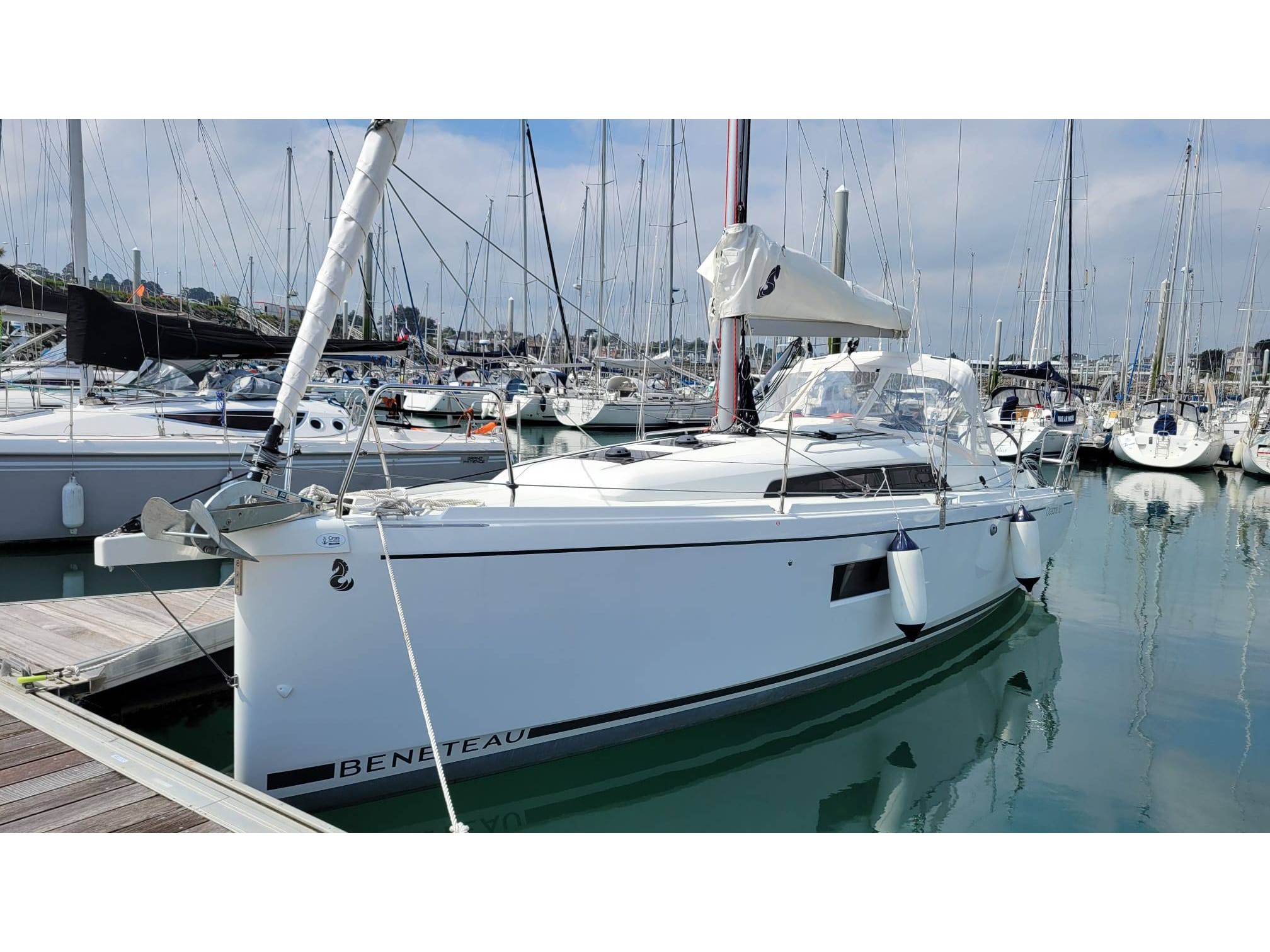 Oceanis 30.1 — photo 1
