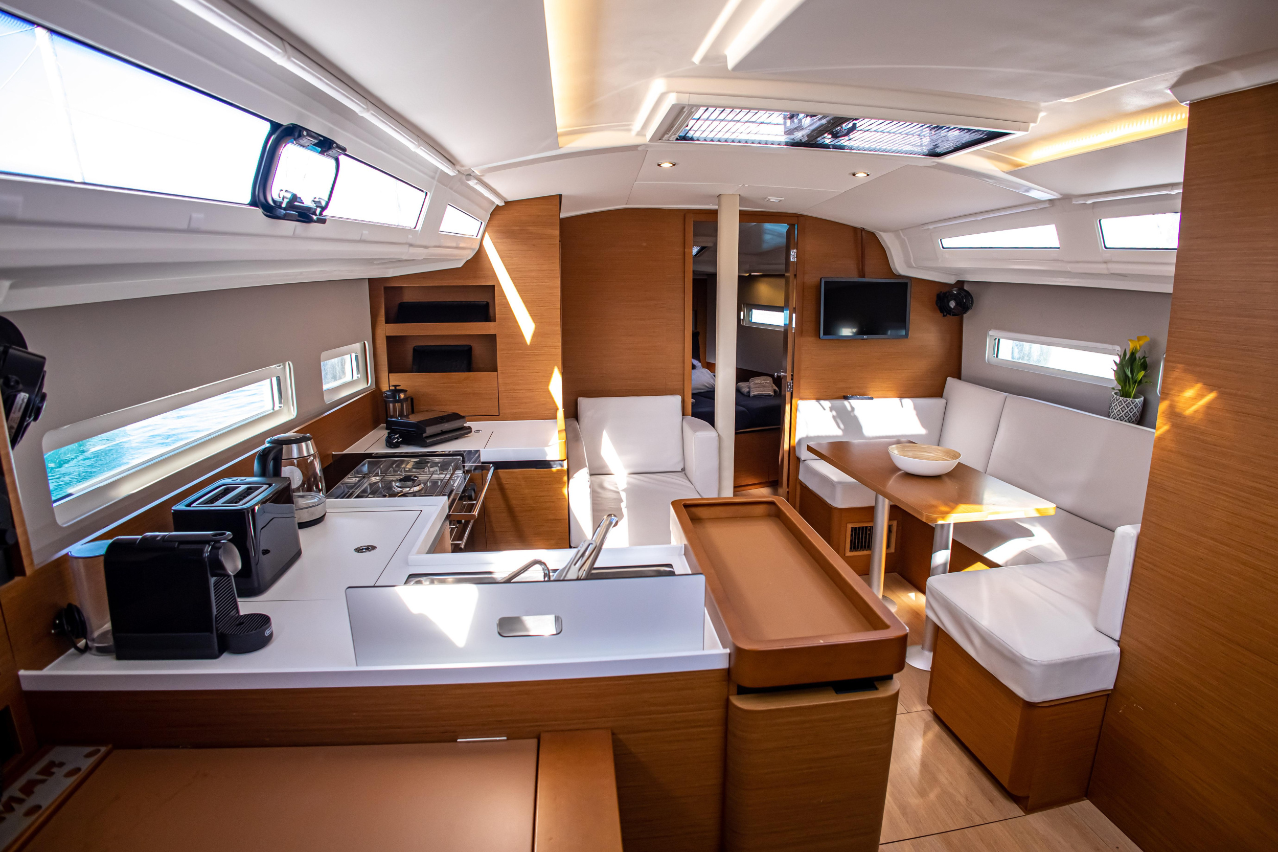 Sun Odyssey 410 — photo 42