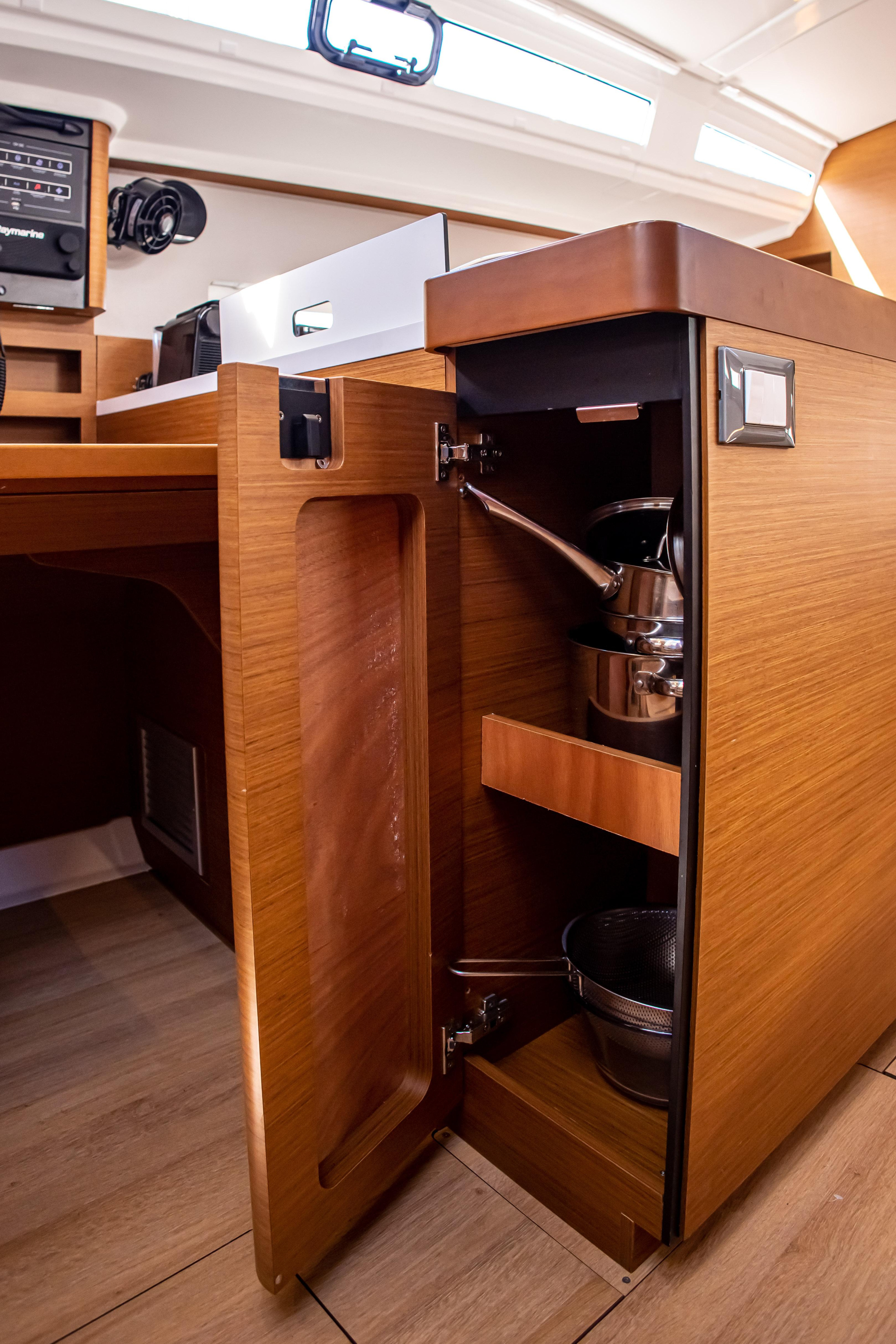 Sun Odyssey 410 — photo 19
