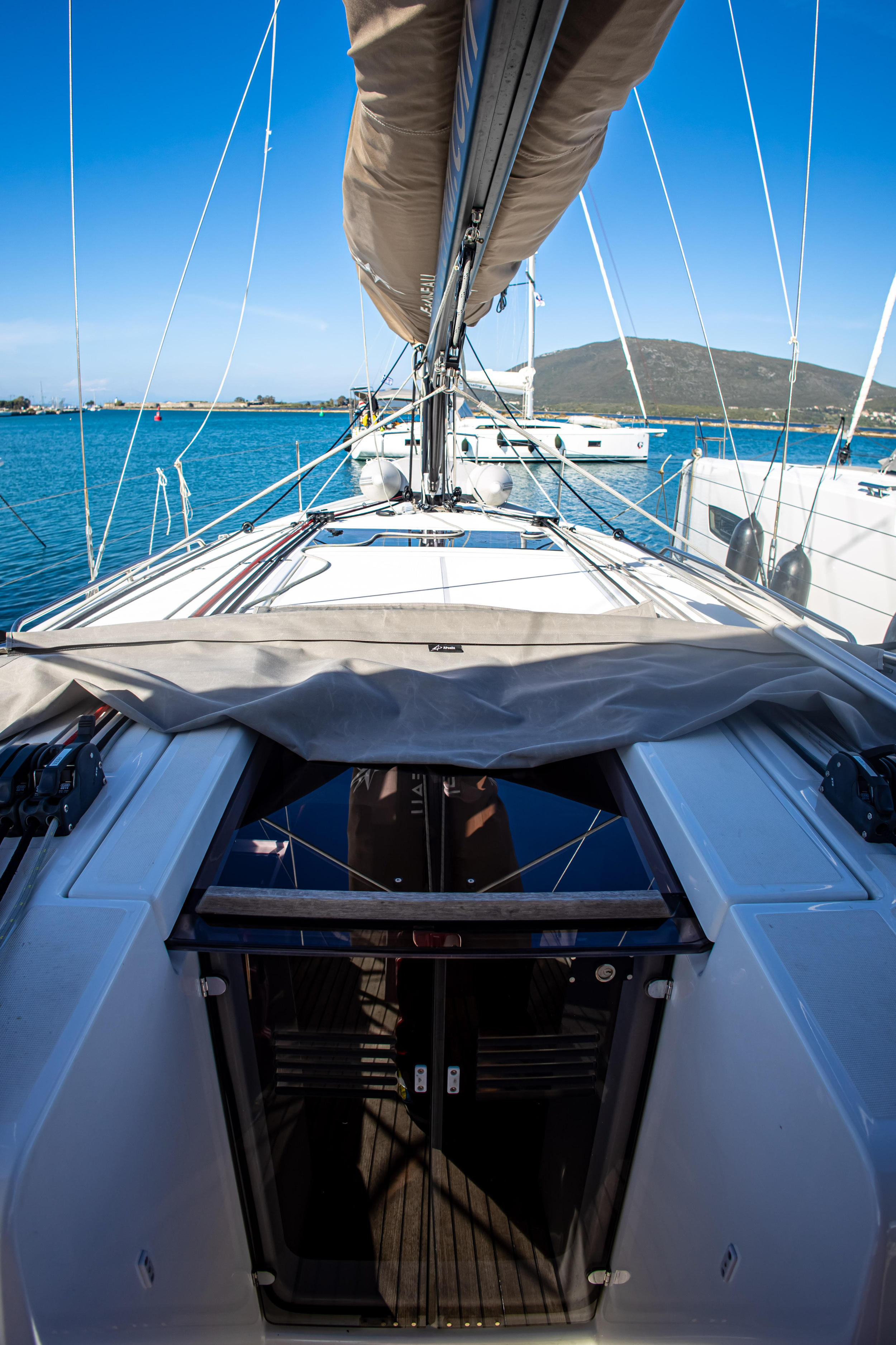 Sun Odyssey 410 — photo 26