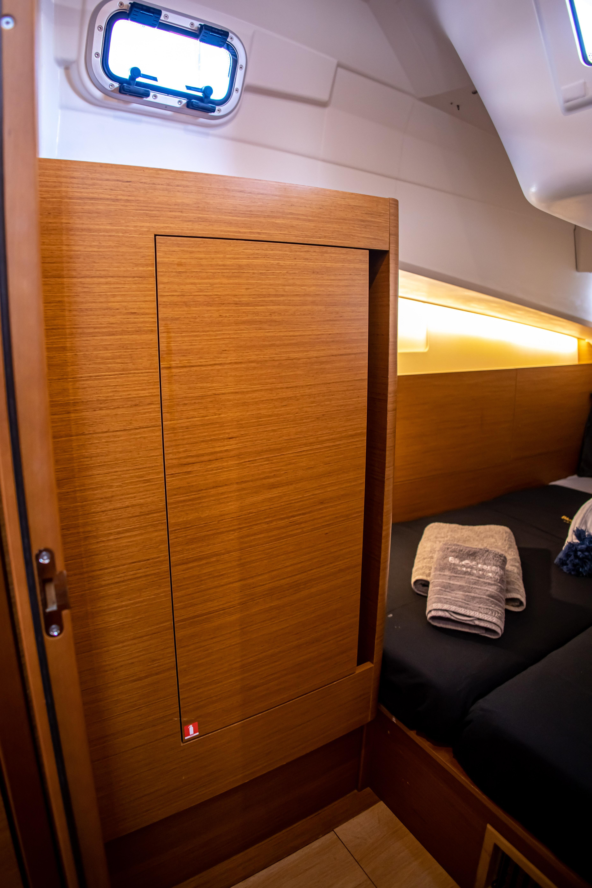 Sun Odyssey 410 — photo 25