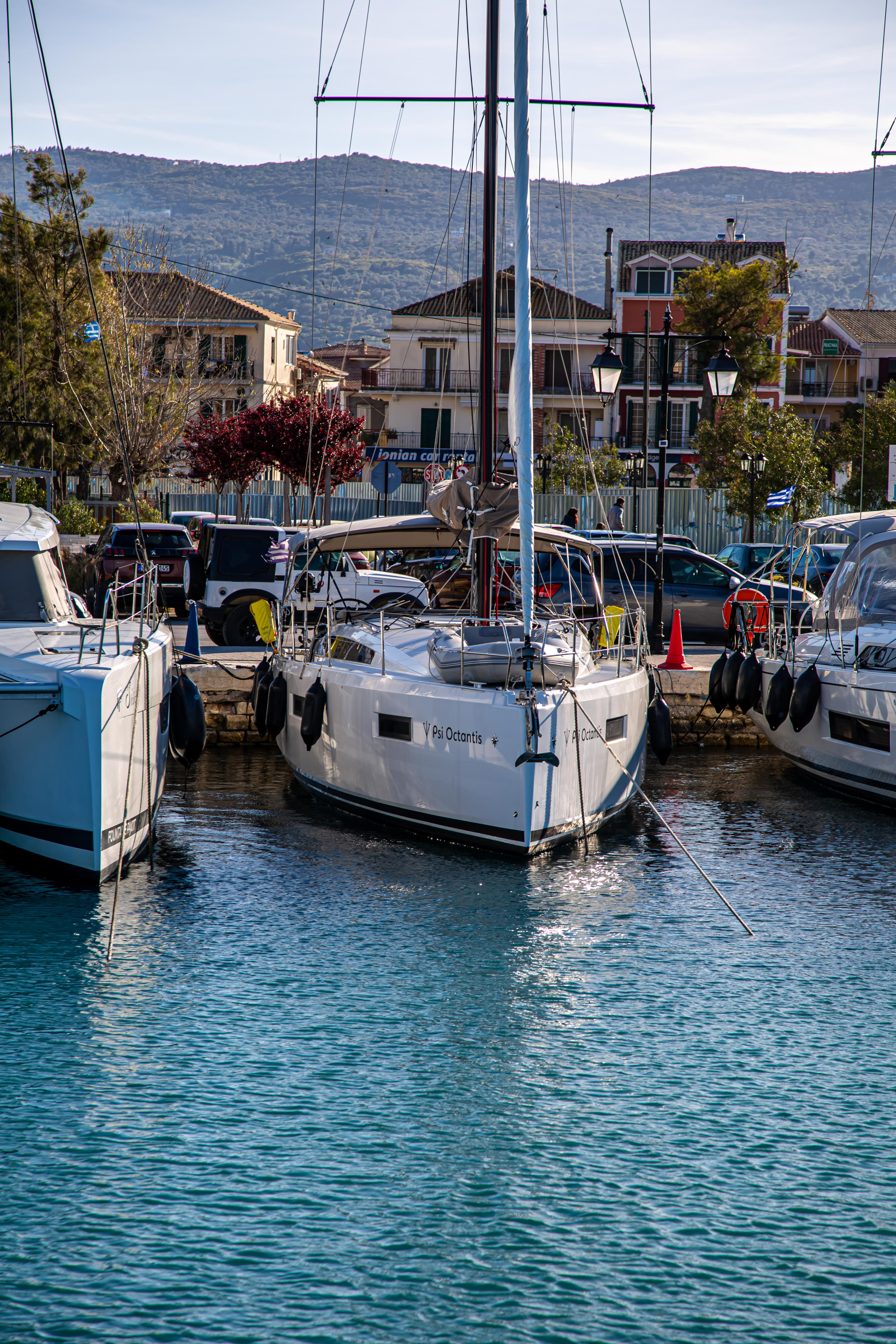 Sun Odyssey 410 — photo 7