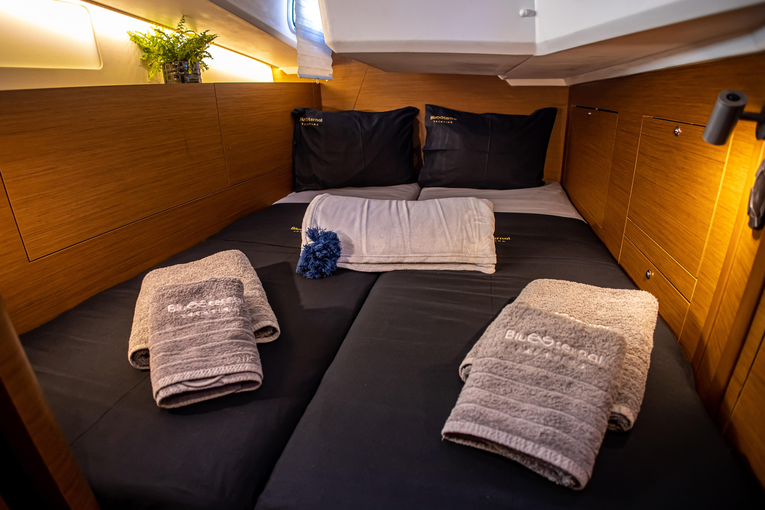 Sun Odyssey 410 — photo 21