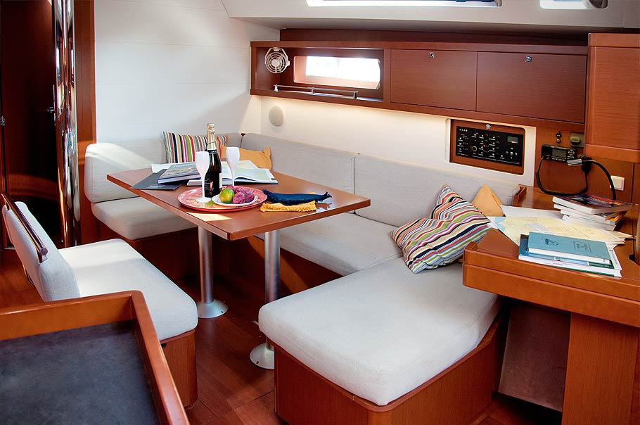 Oceanis 45 — photo 7
