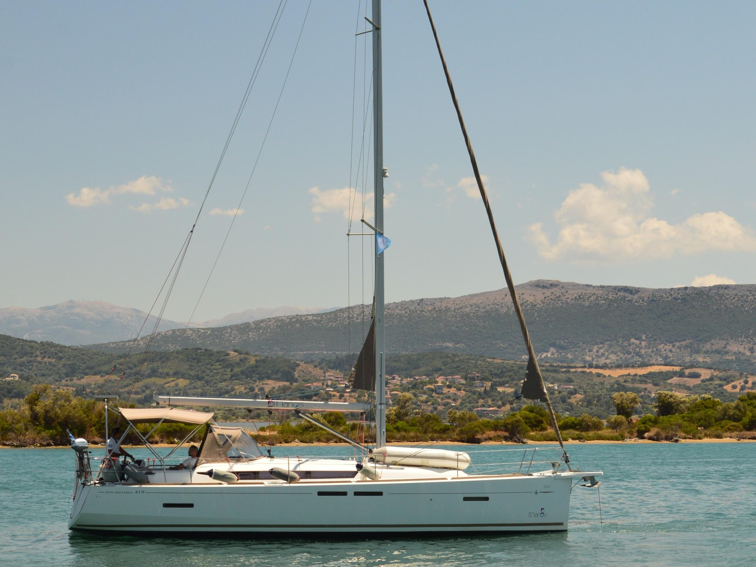 Sun Odyssey 419 — photo 1