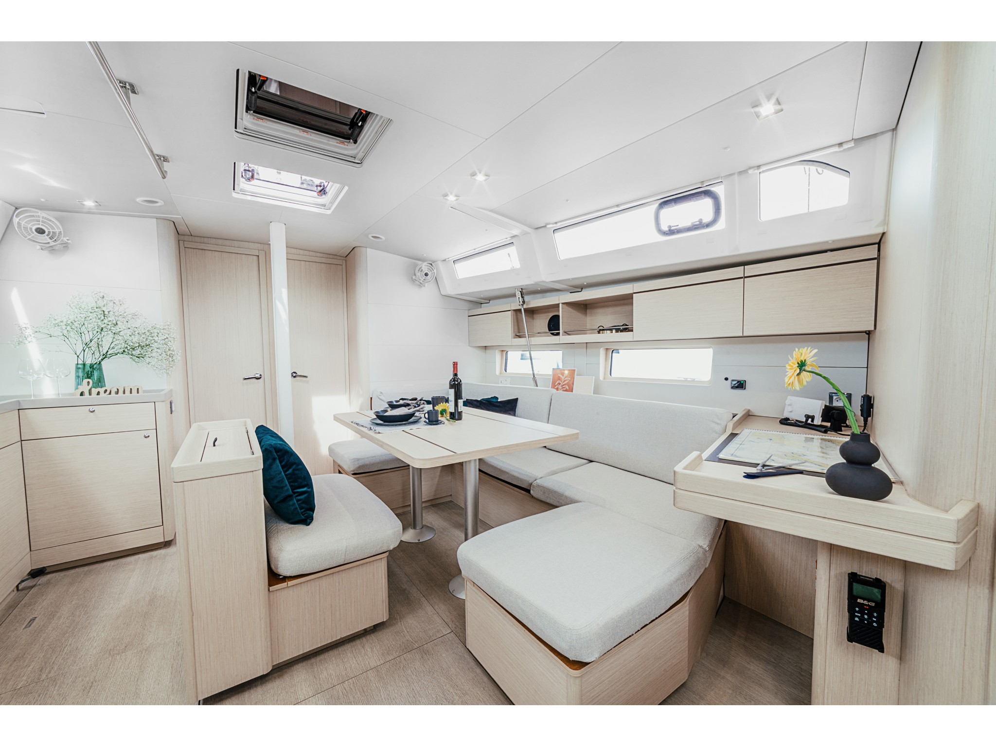 Oceanis 46.1 — photo 7