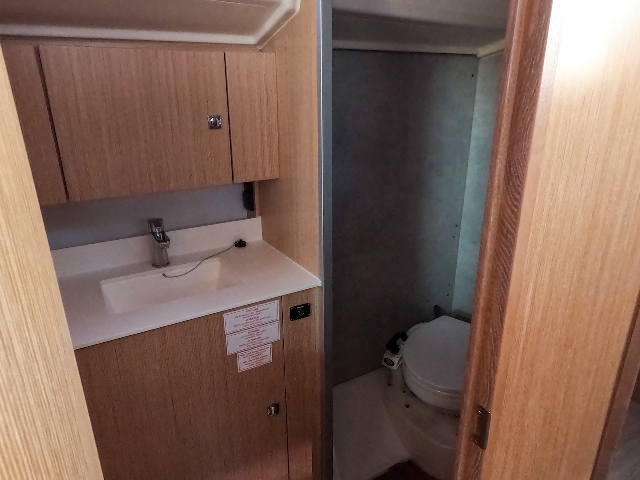 Bavaria C42 — photo 5