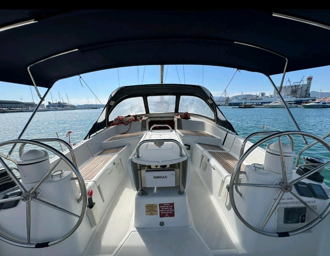 Sun Odyssey 42DS — photo 8