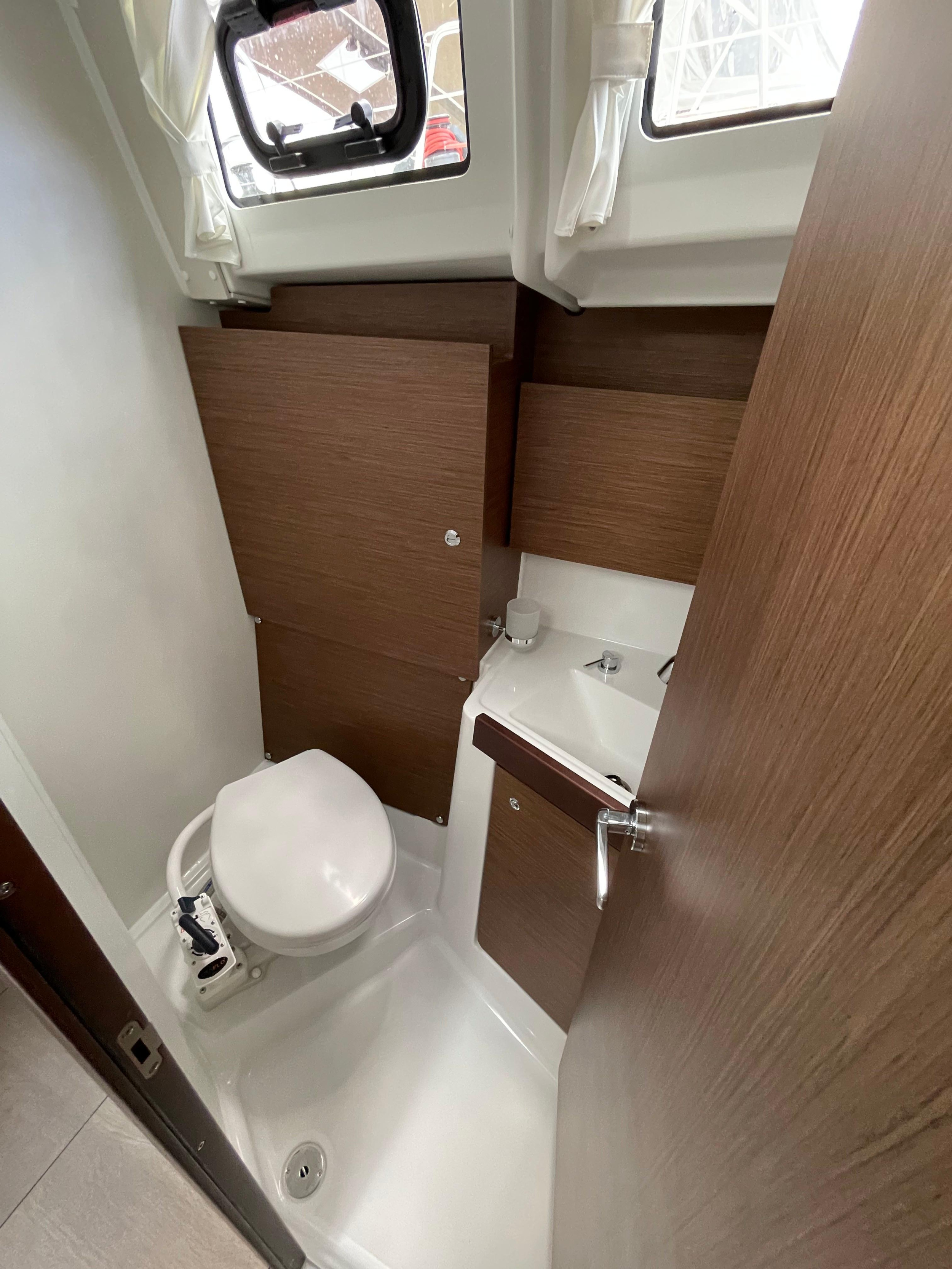 Oceanis 38.1 — photo 16