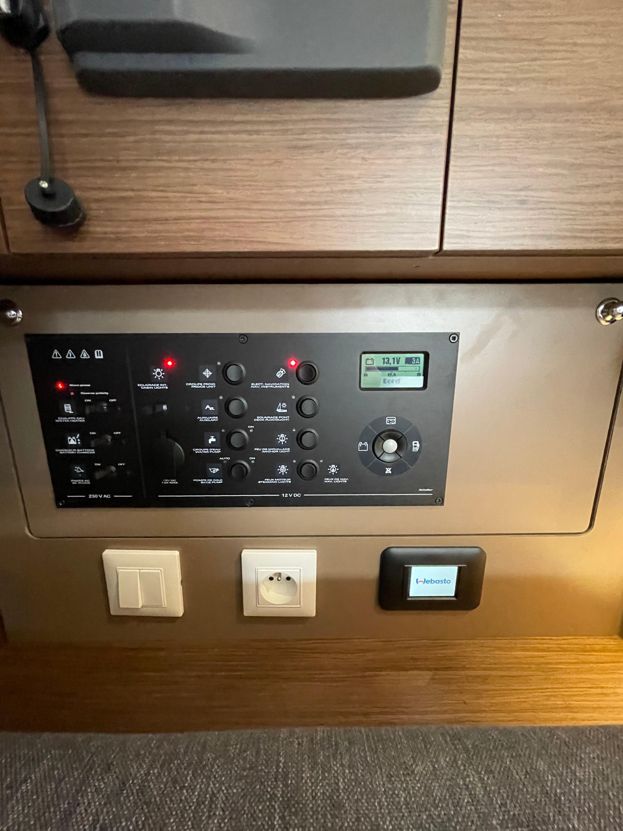Oceanis 38.1 — photo 5