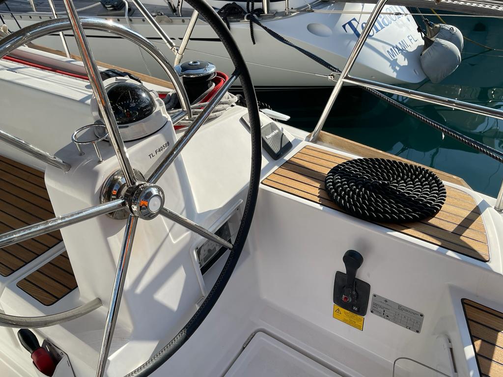 Sun Odyssey 479 — photo 12