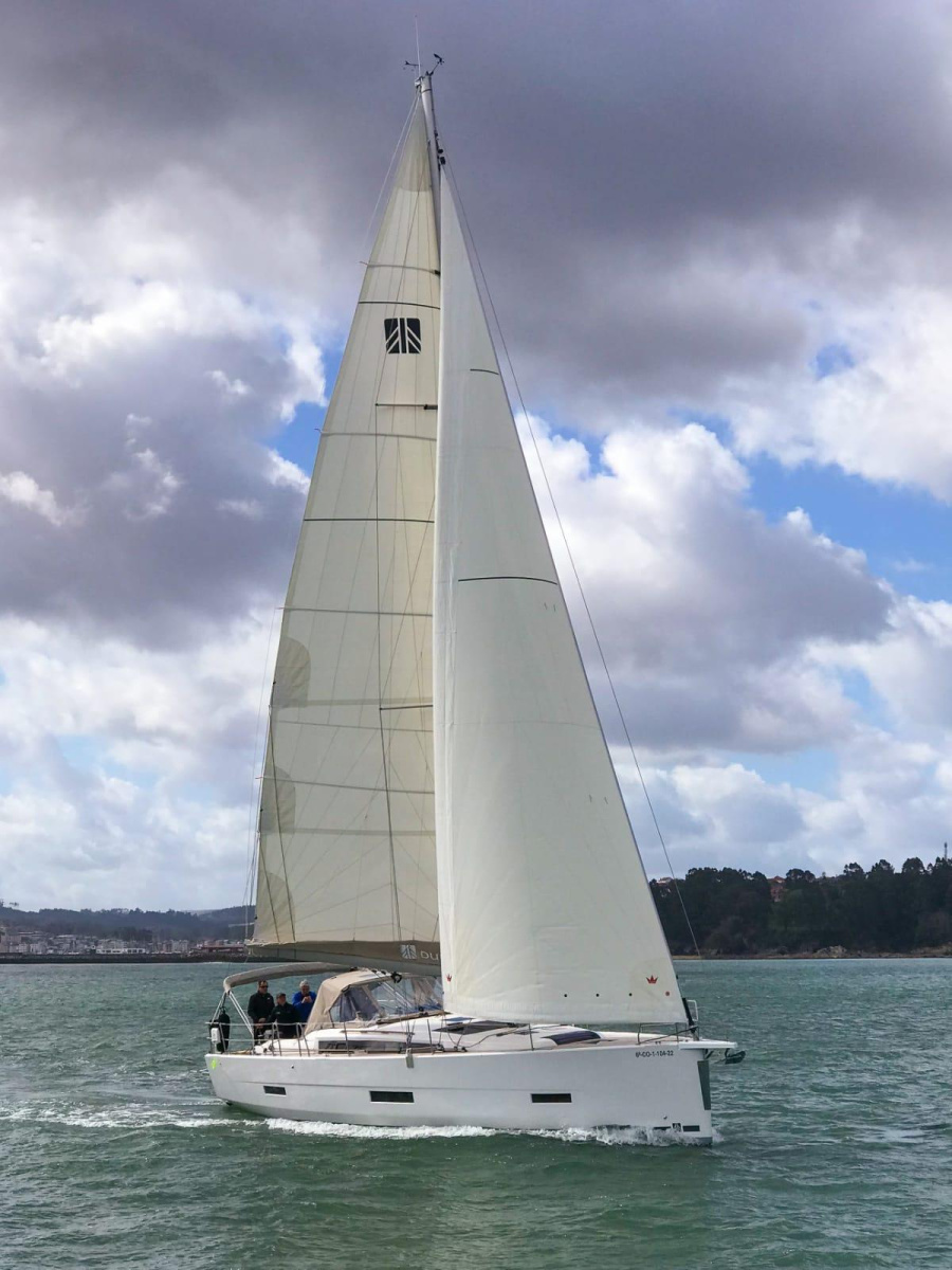 Dufour 430 Grand Large — photo 16