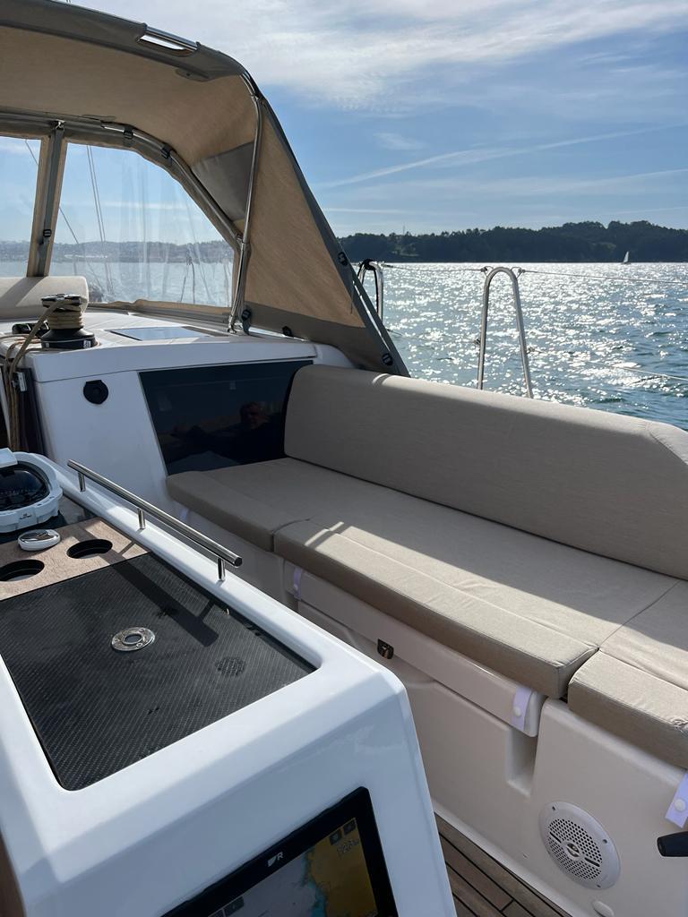 Dufour 430 Grand Large — photo 23