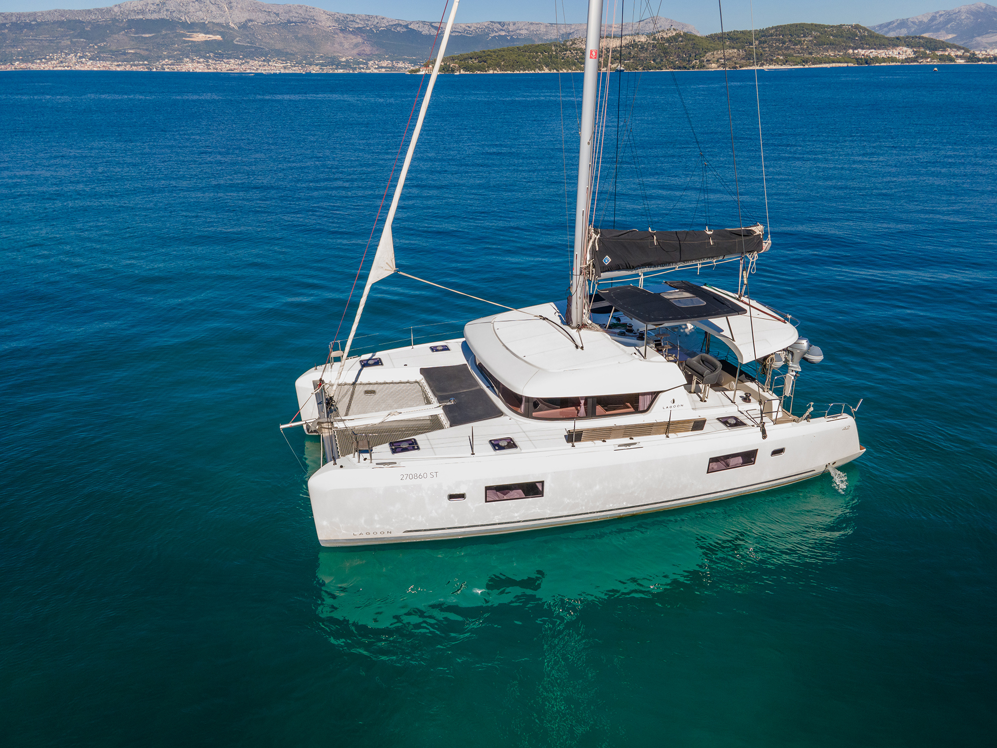 Lagoon 42 owner version — photo 29