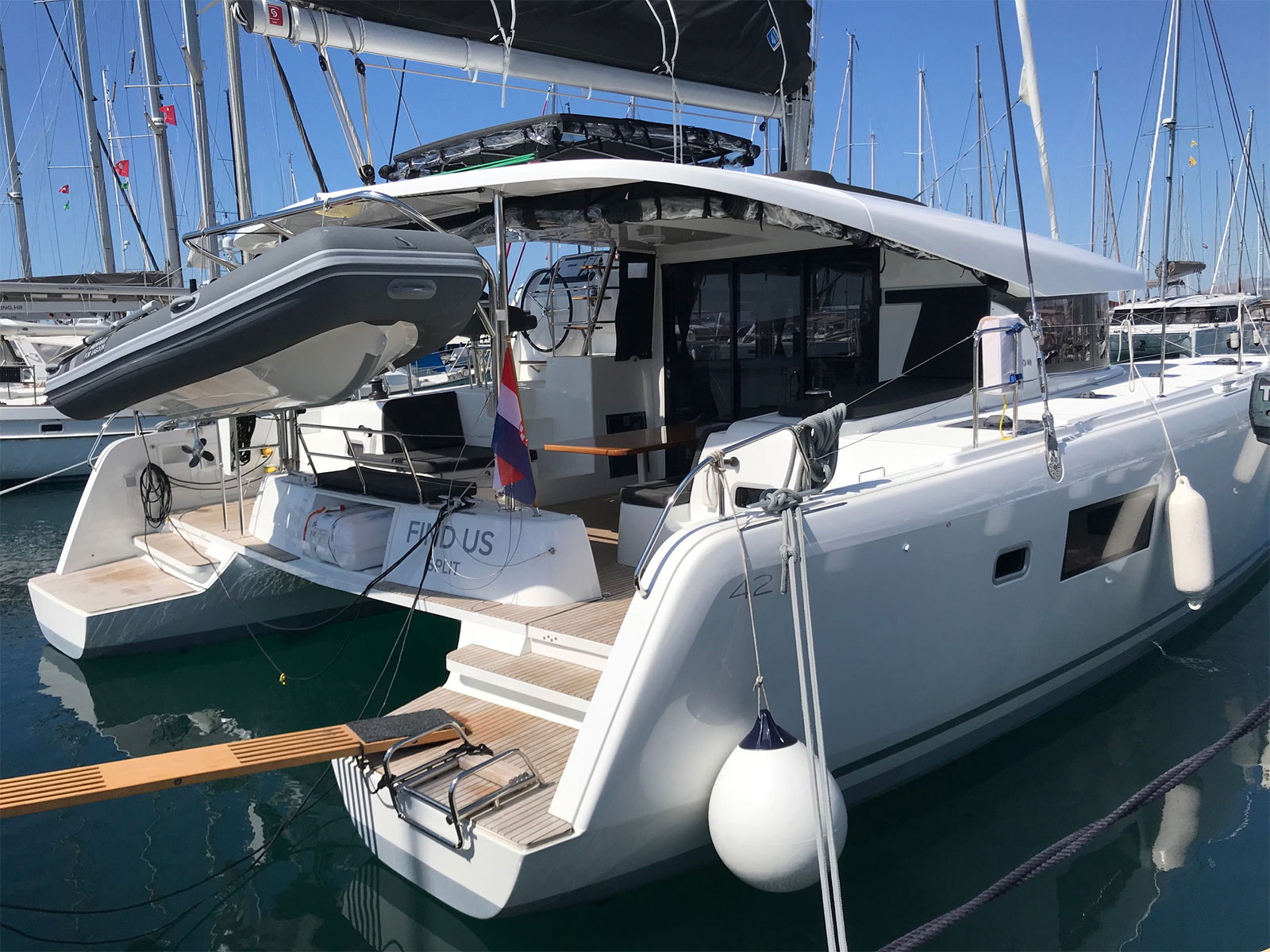 Lagoon 42 owner version — photo 6