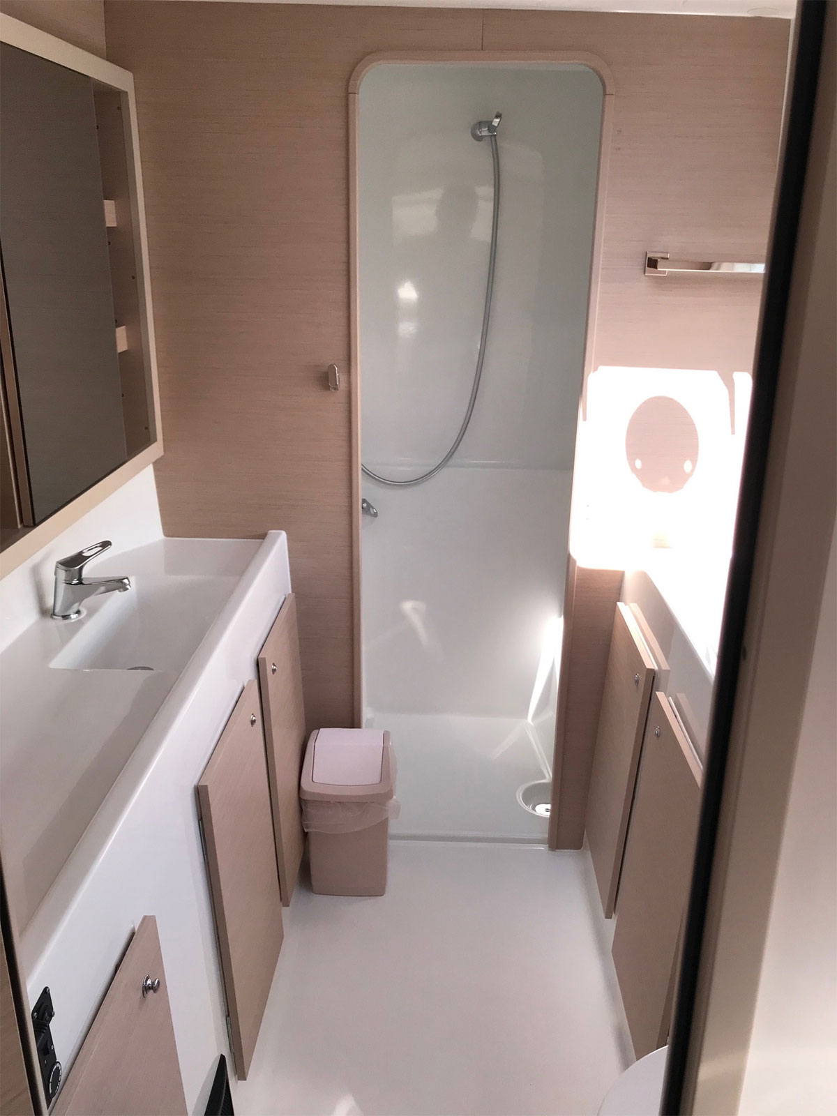 Lagoon 42 owner version — photo 34