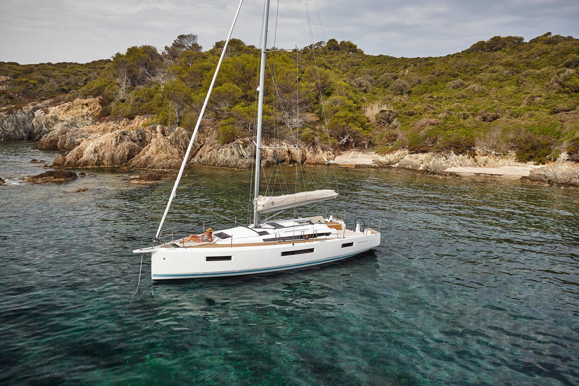 Sun Odyssey 440 — photo 7