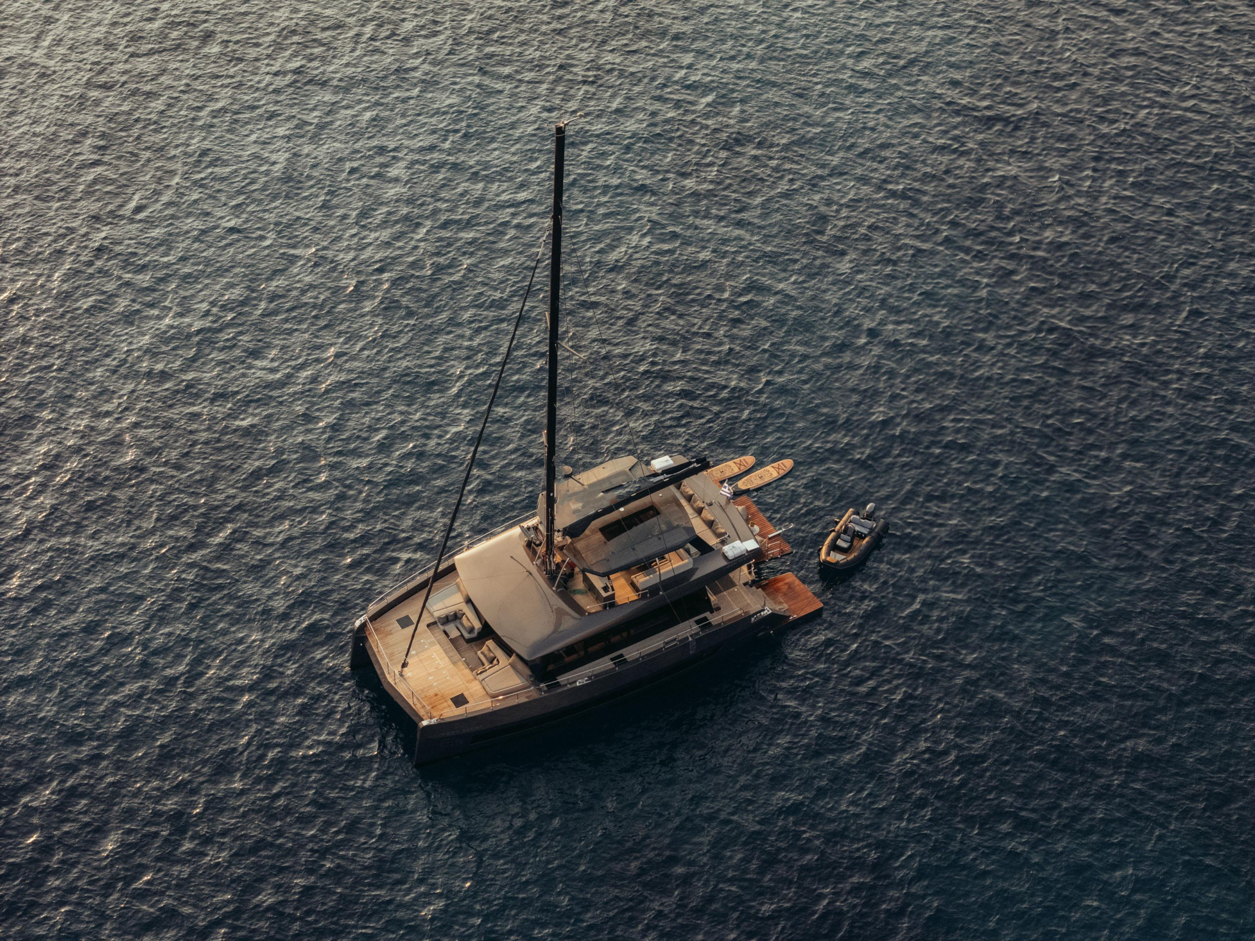 Moon Yacht 65 — photo 93