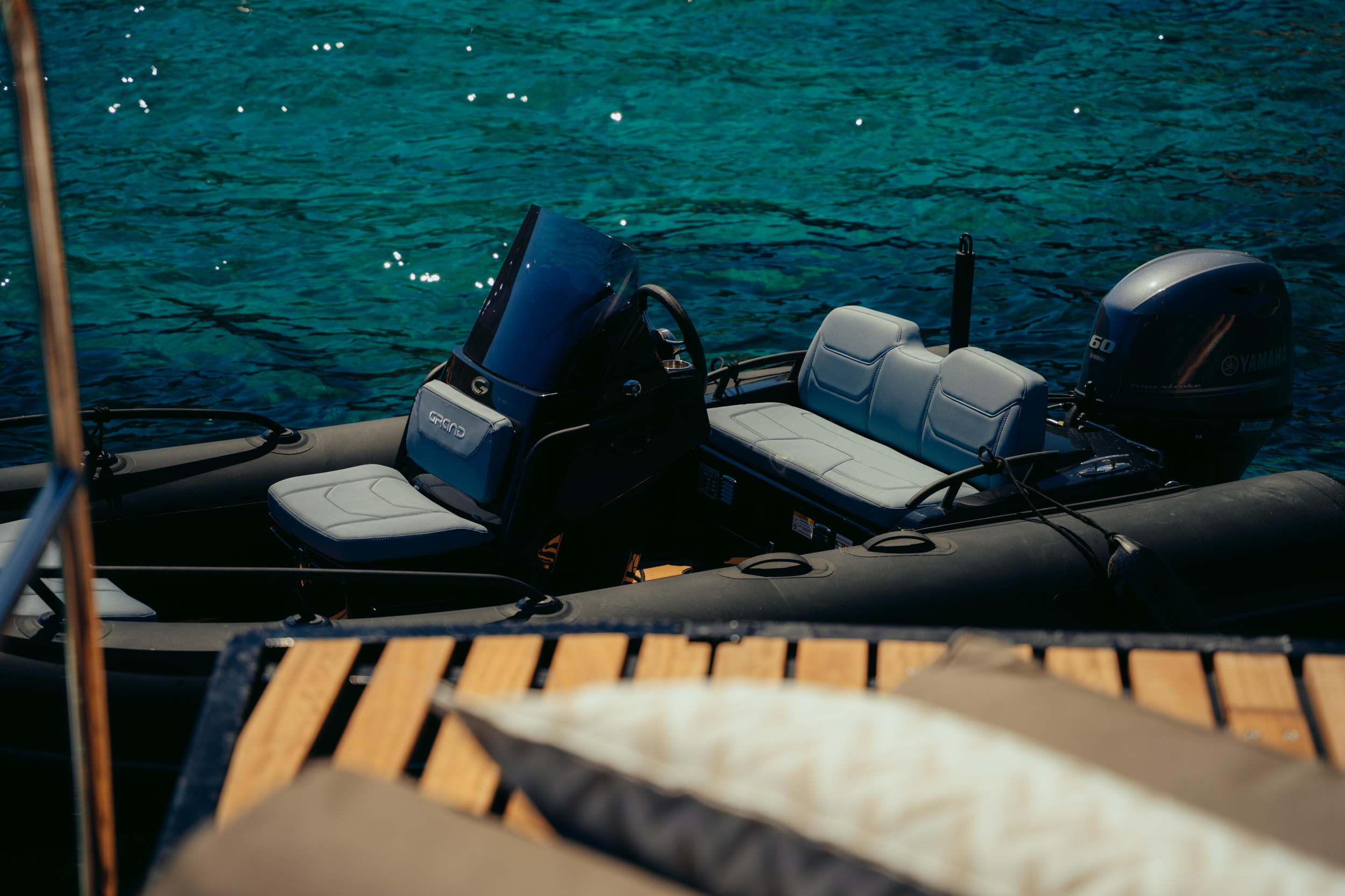 Moon Yacht 65 — photo 29
