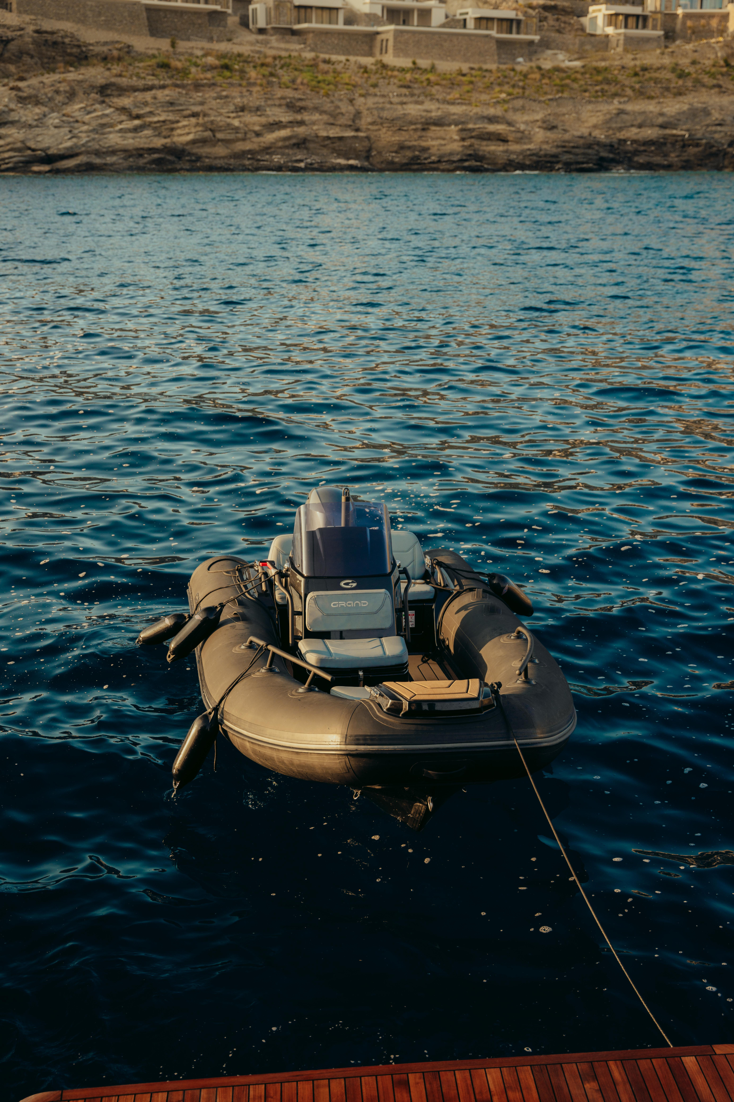 Moon Yacht 65 — photo 31
