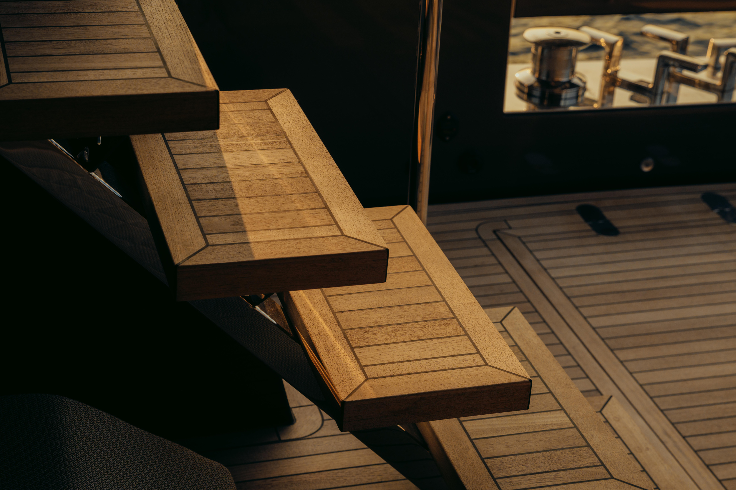 Moon Yacht 65 — photo 4