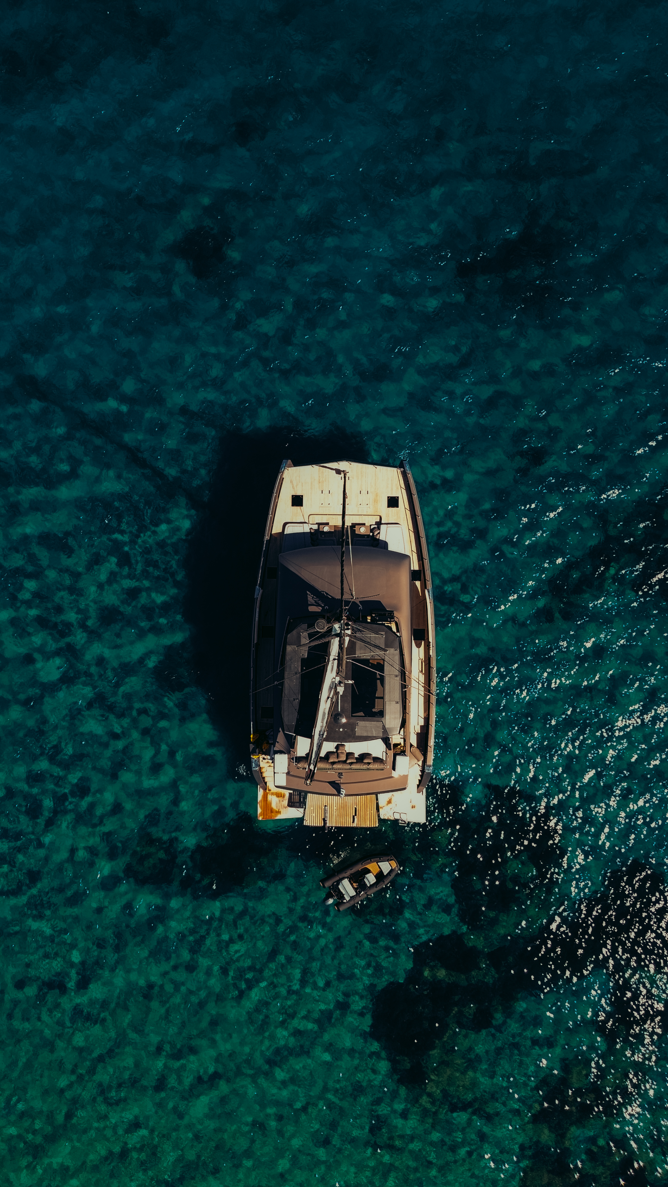 Moon Yacht 65 — photo 76