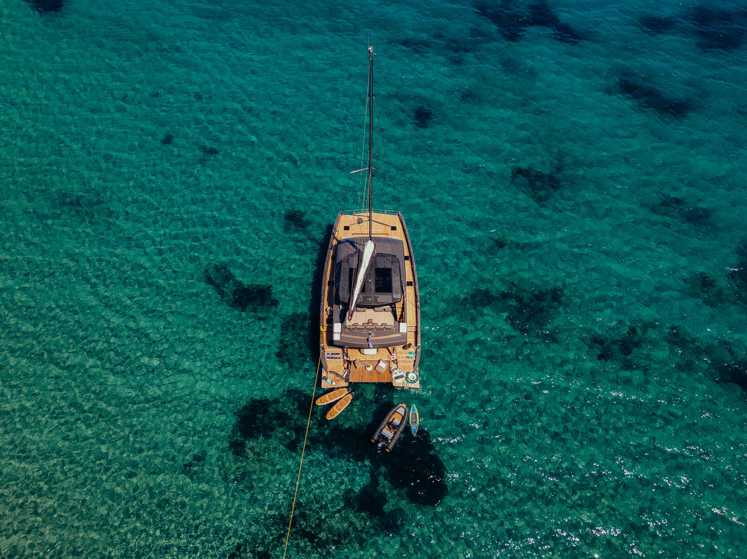 Moon Yacht 65 — photo 15