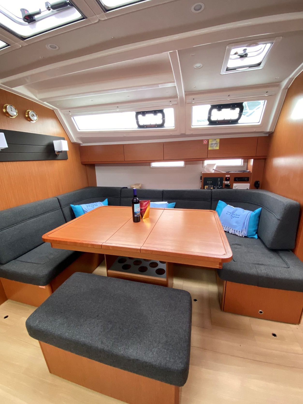 Bavaria Cruiser 46 — photo 8