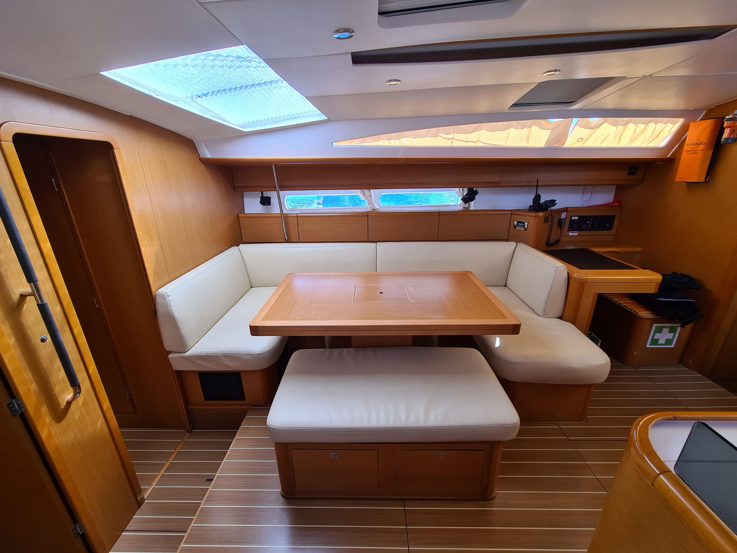 Jeanneau 53 — photo 3