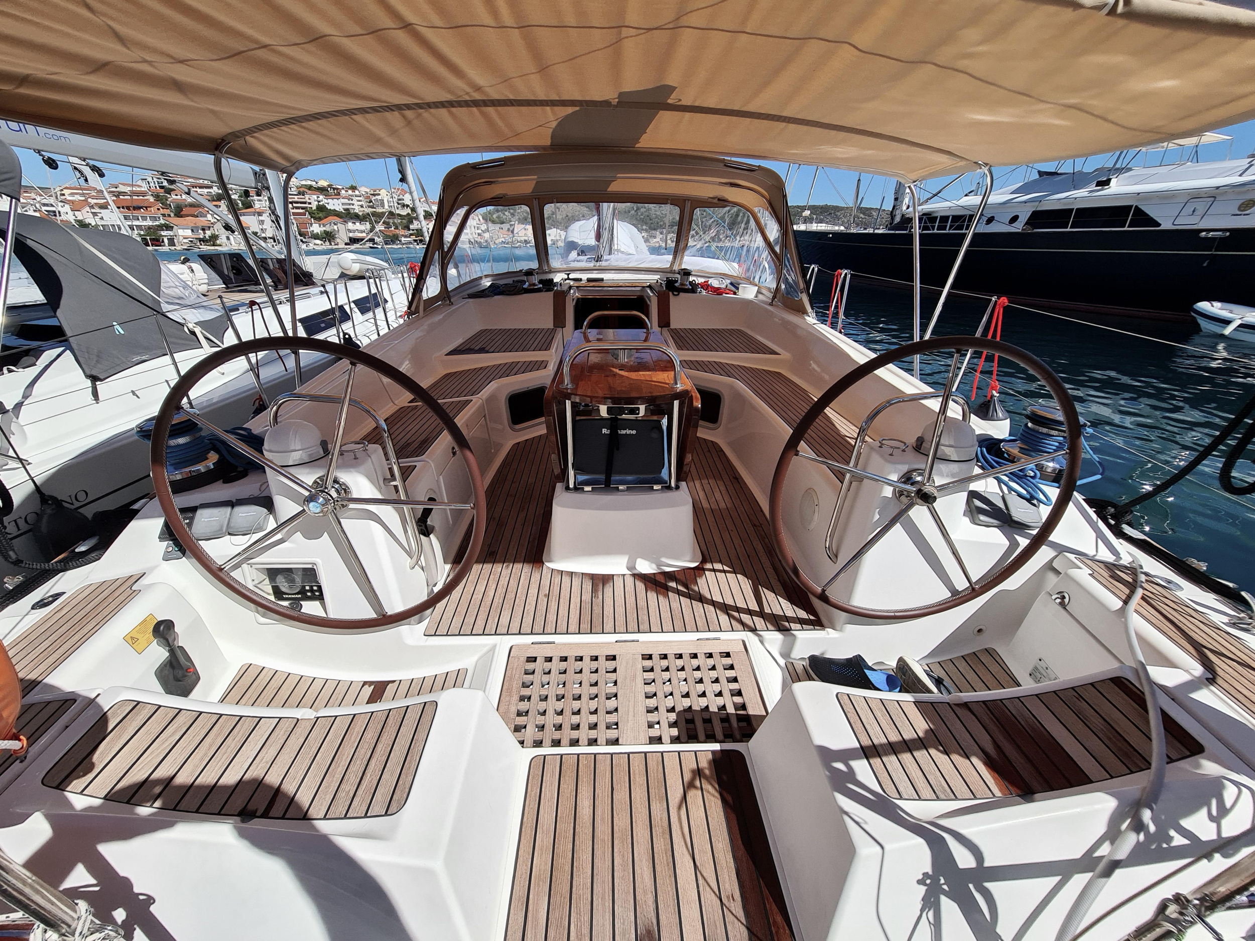 Jeanneau 53 — photo 2