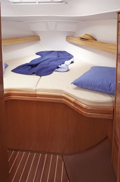 Bavaria 30 Cruiser — photo 4
