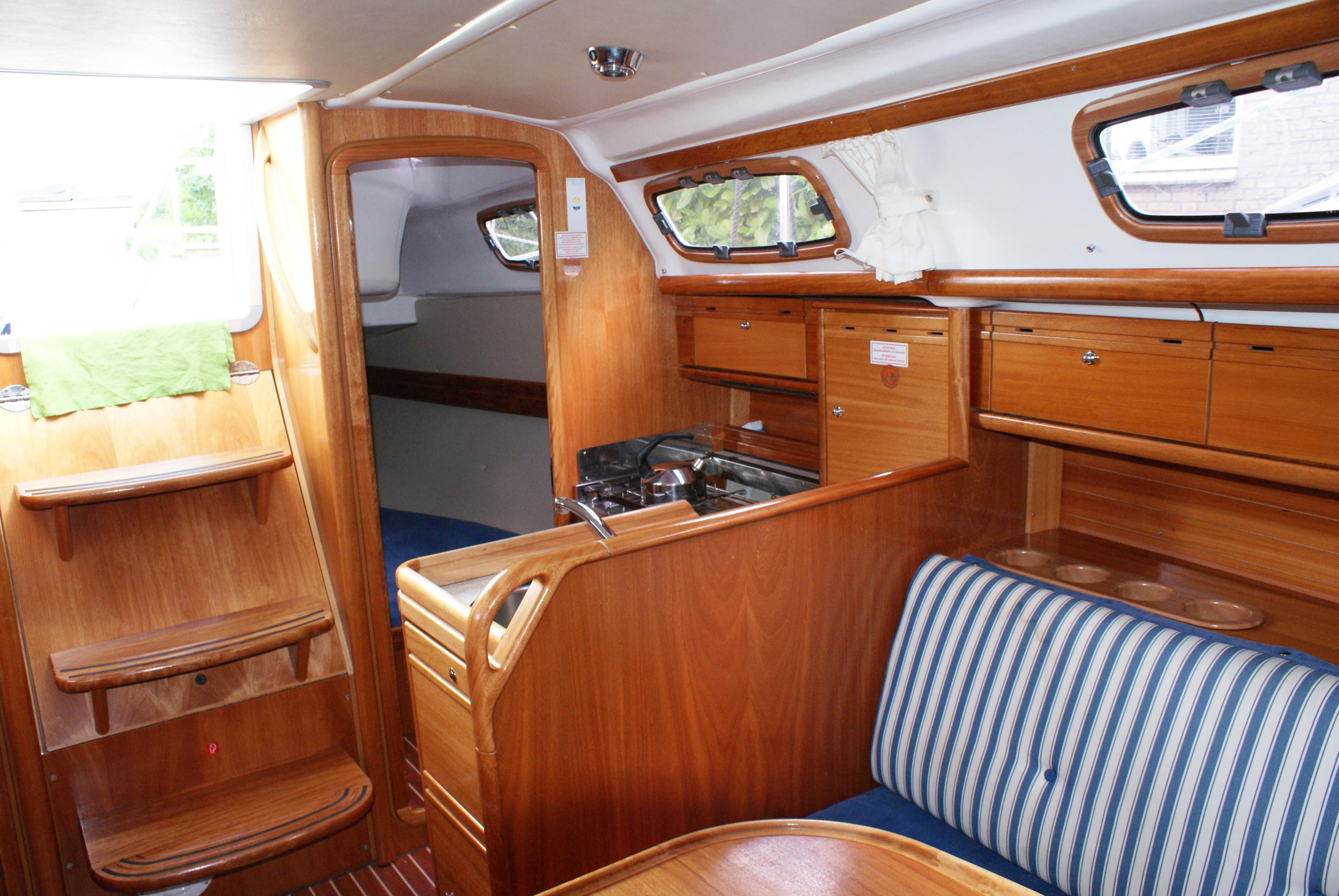 Bavaria 30 Cruiser — photo 17
