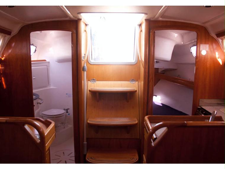 Bavaria 30 Cruiser — photo 9
