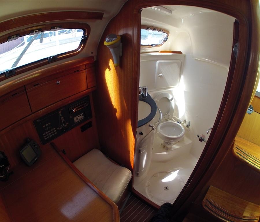 Bavaria 30 Cruiser — photo 10
