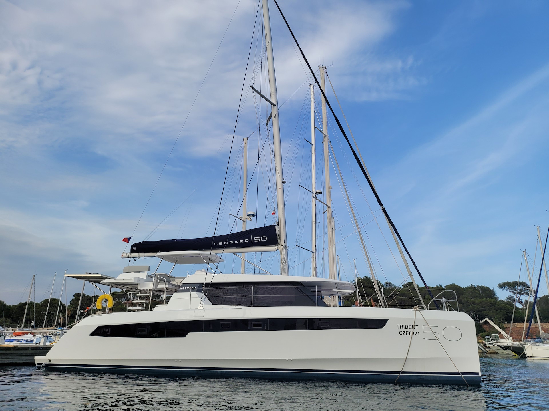Leopard 50 — photo 19