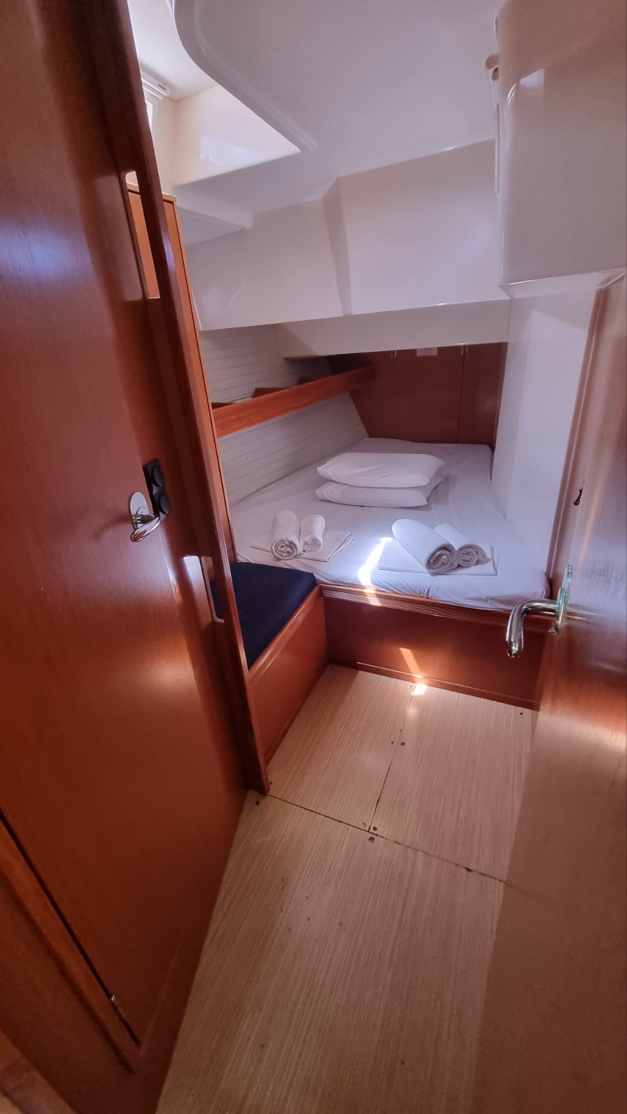 Bavaria 55 Cruiser — photo 6
