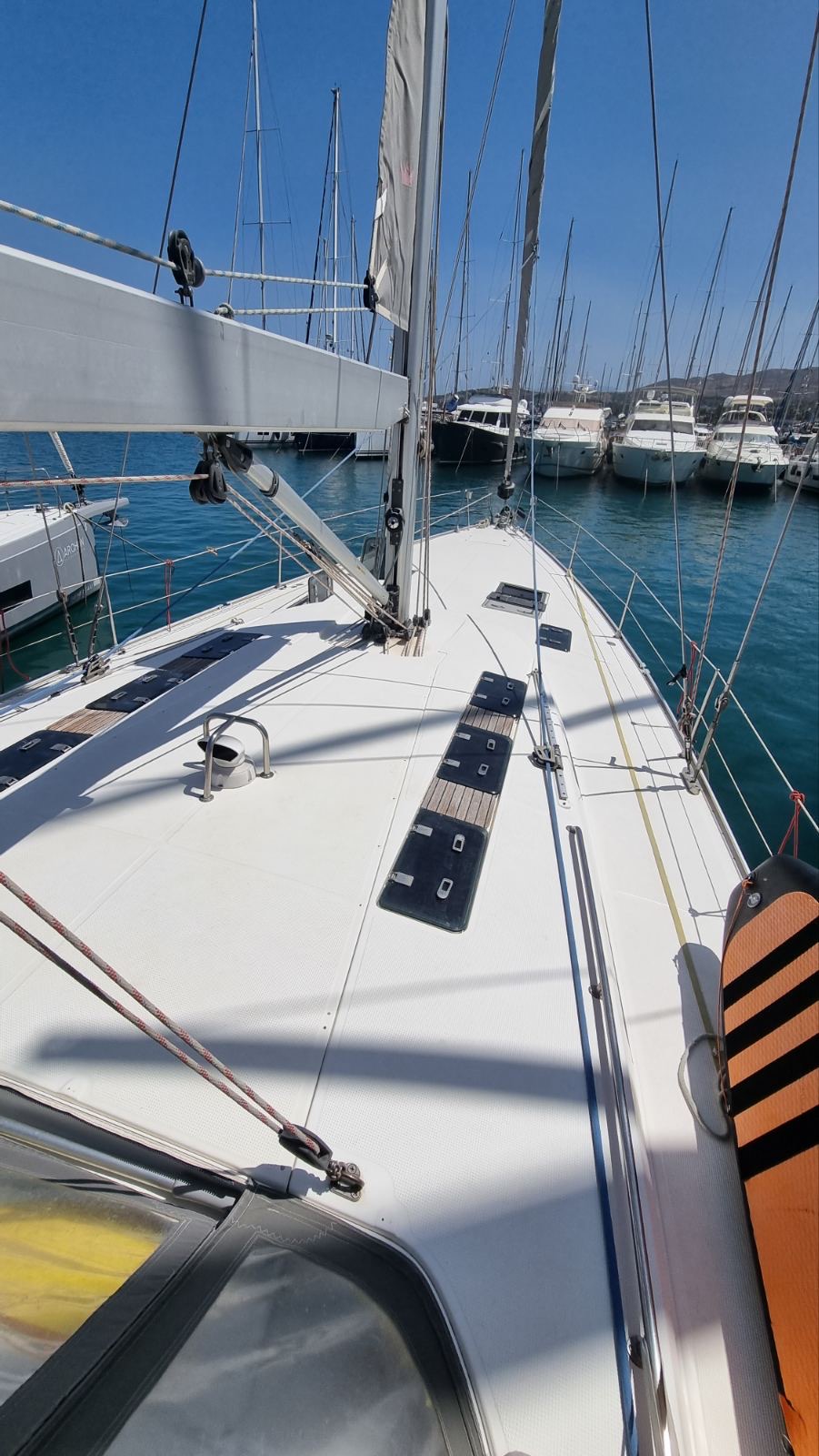 Bavaria 55 Cruiser — photo 10