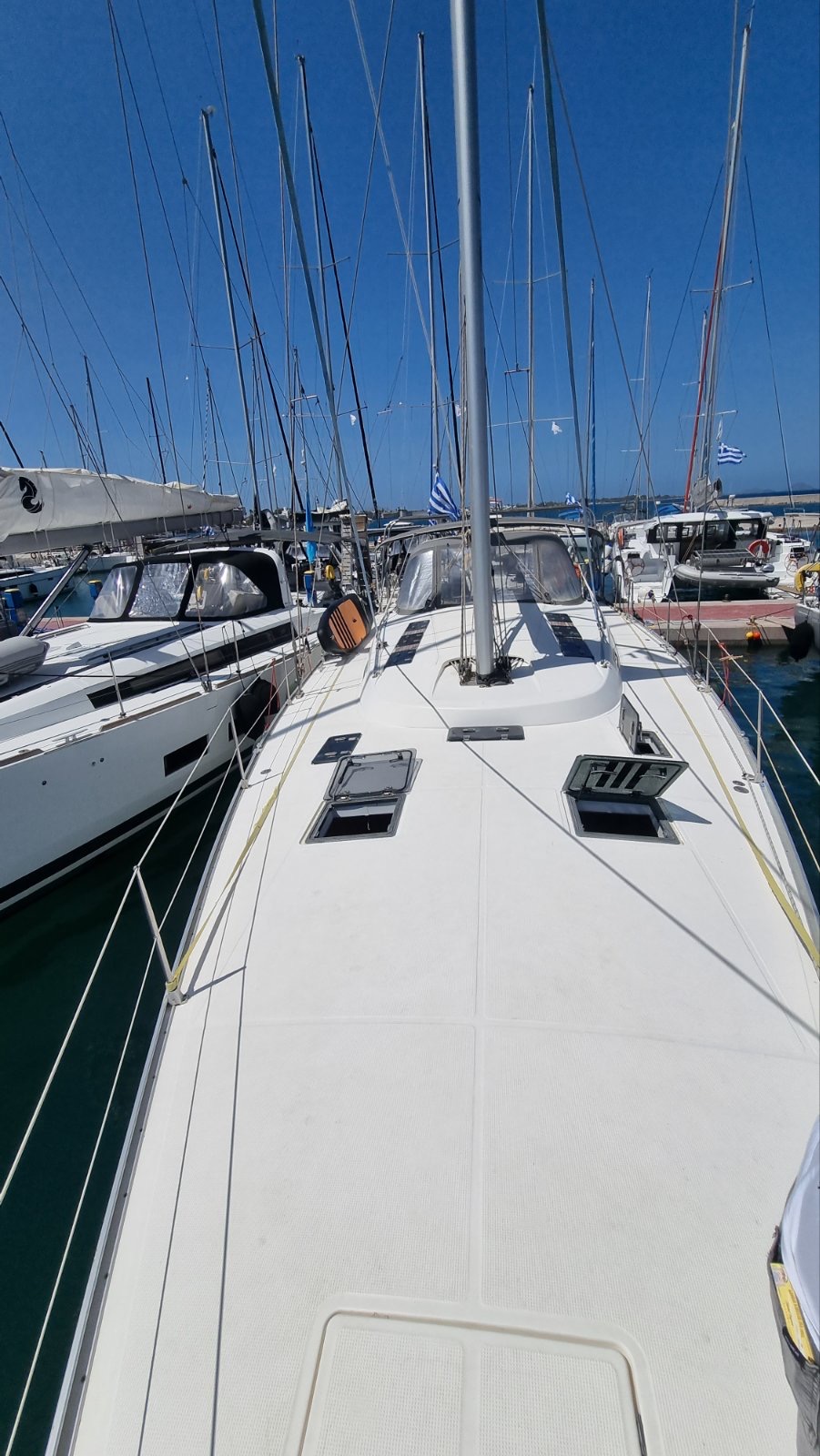 Bavaria 55 Cruiser — photo 7