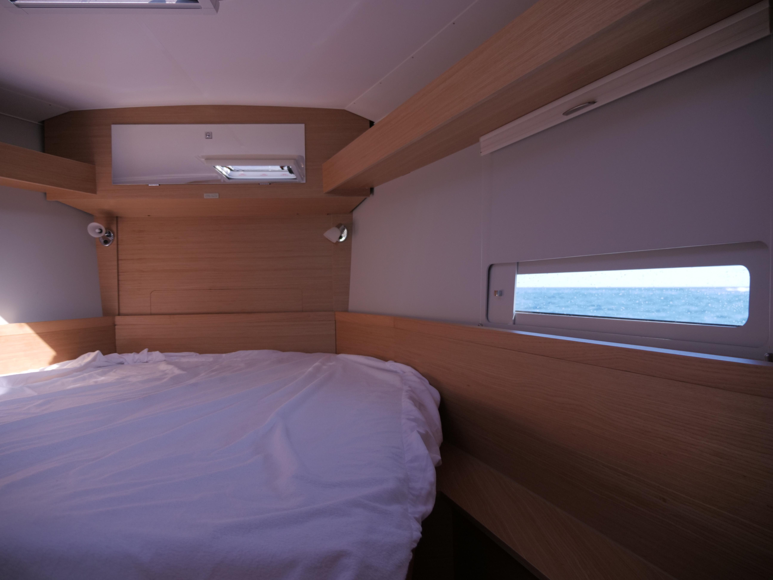 Dufour 430 — photo 22