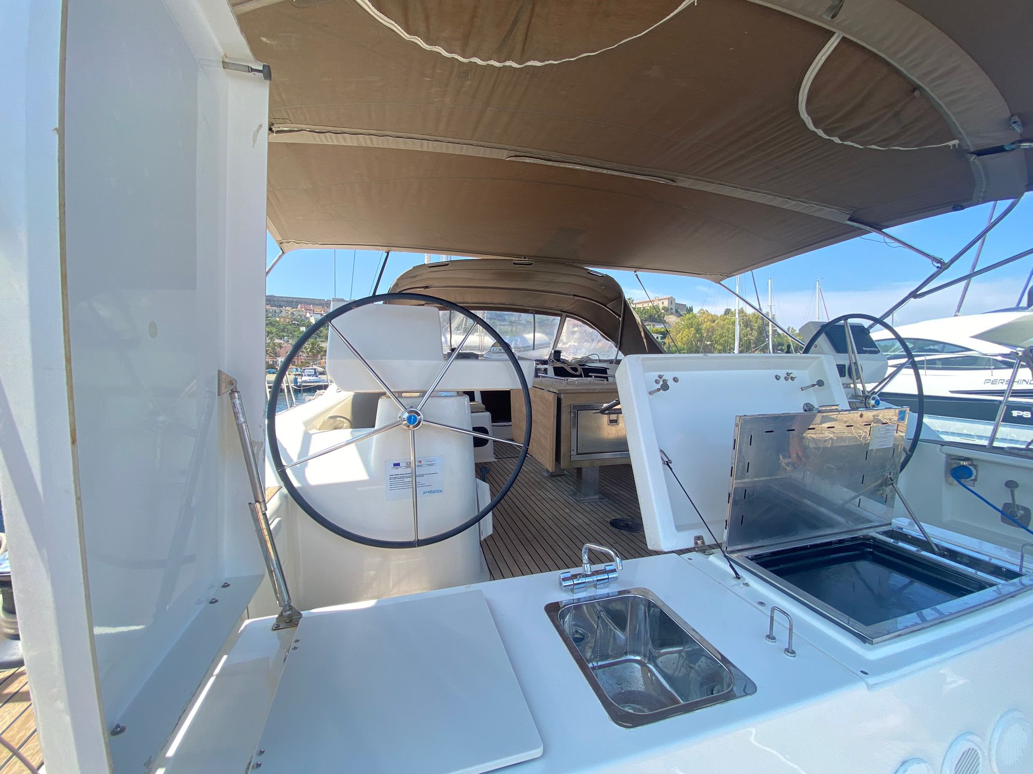Dufour 520 Grand Large — photo 66